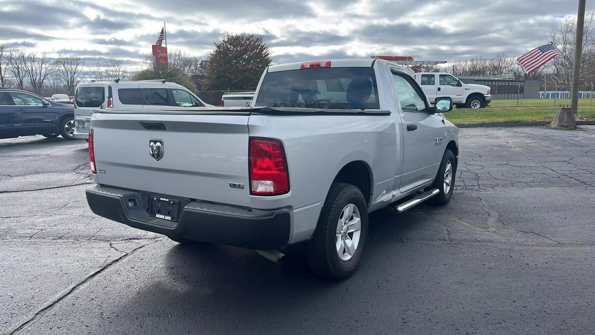 2015 RAM Ram 1500 Pickup HFE photo 18