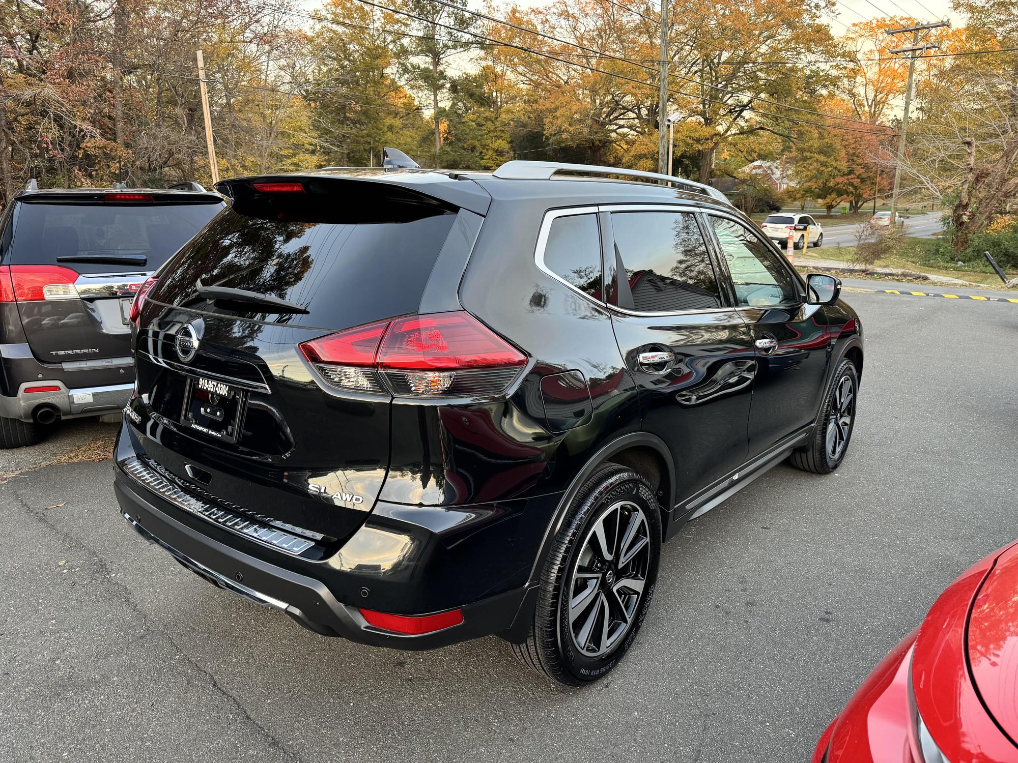 2019 Nissan Rogue SL photo 21