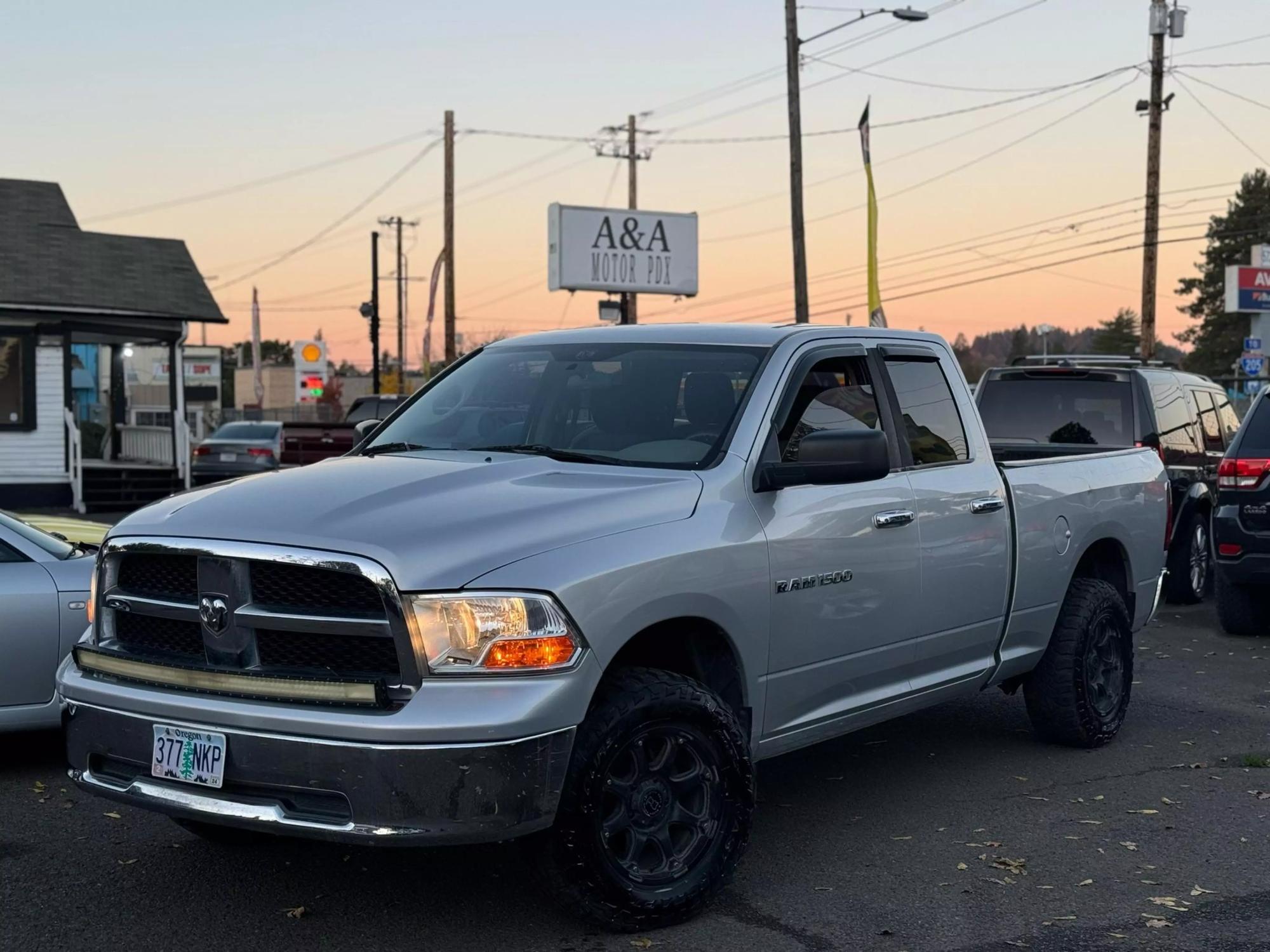 2011 RAM Ram 1500 Pickup SLT photo 19