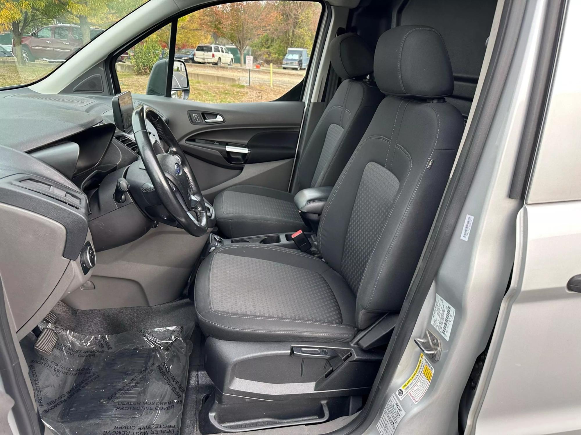 2019 Ford Transit Connect XLT photo 105