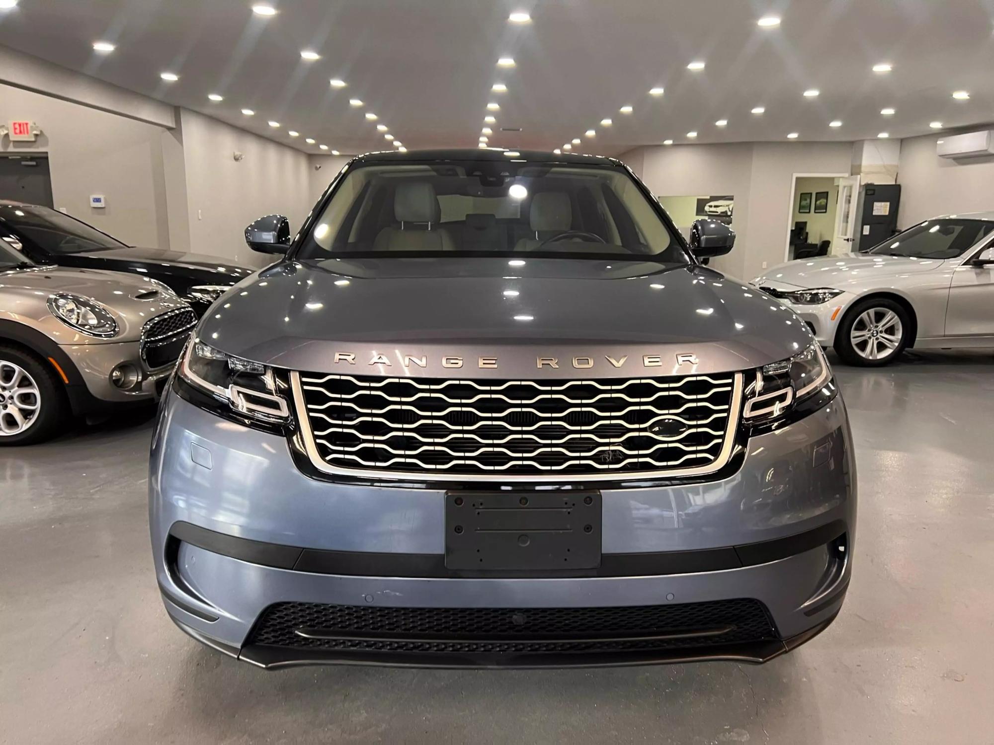 2020 Land Rover Range Rover Velar S photo 2