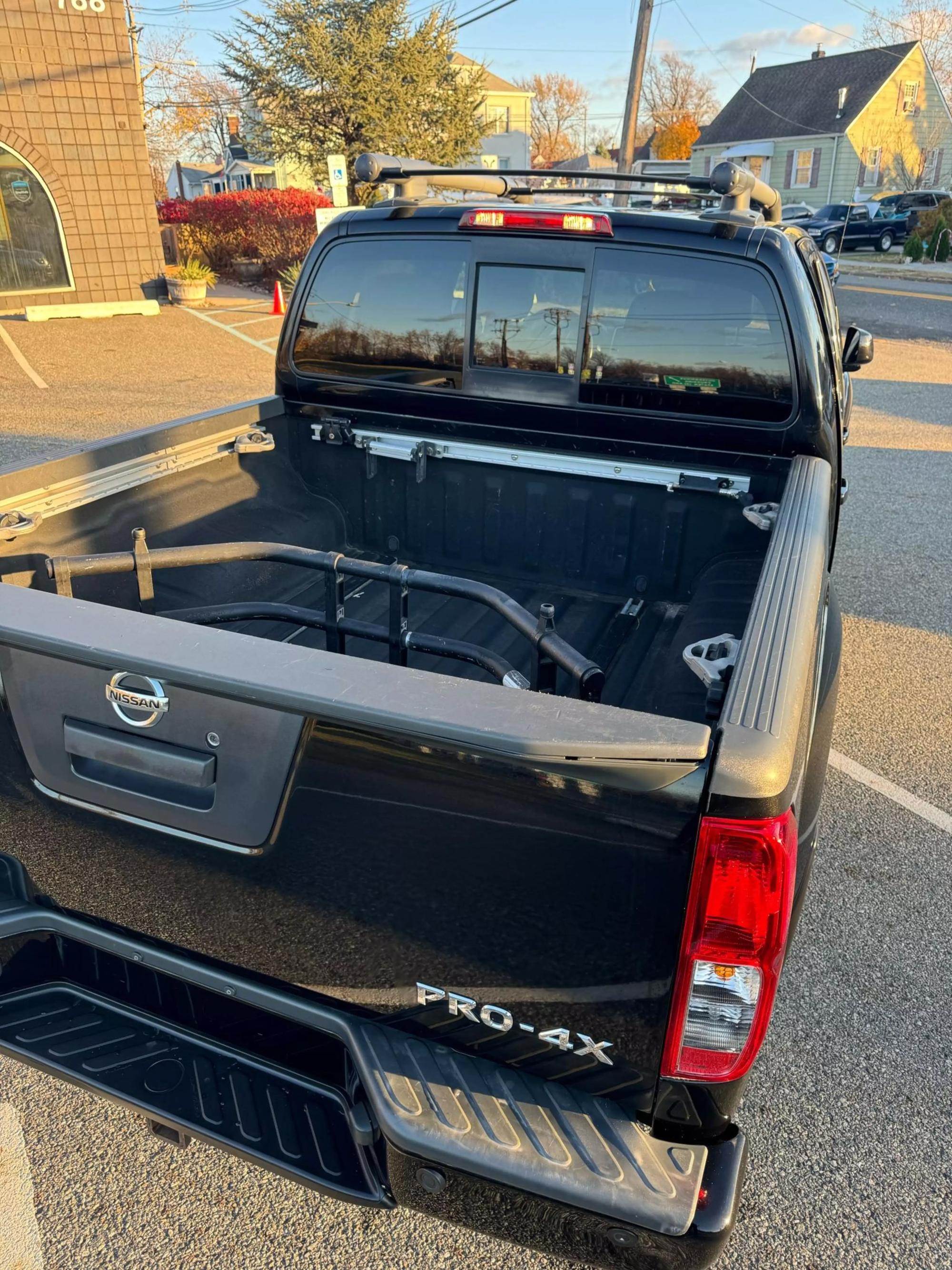 2017 Nissan Frontier PRO-4X photo 20