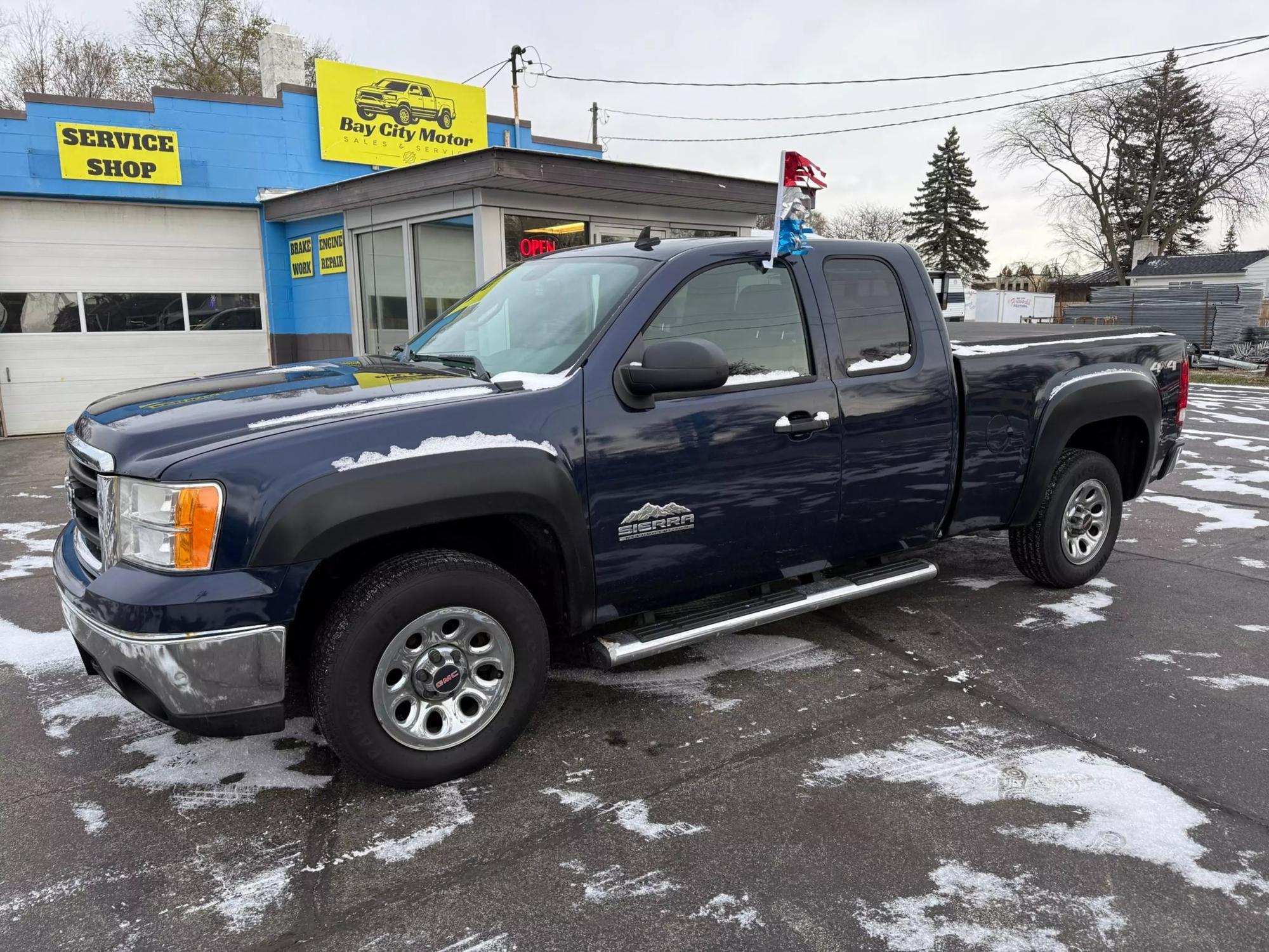 2011 GMC Sierra 1500 SL photo 18