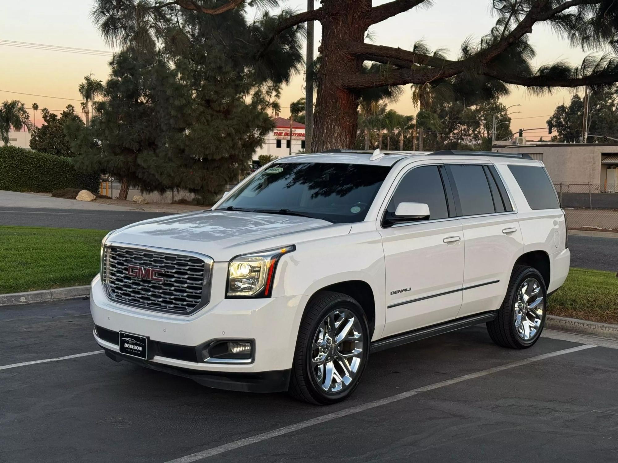 2020 GMC Yukon Denali photo 49