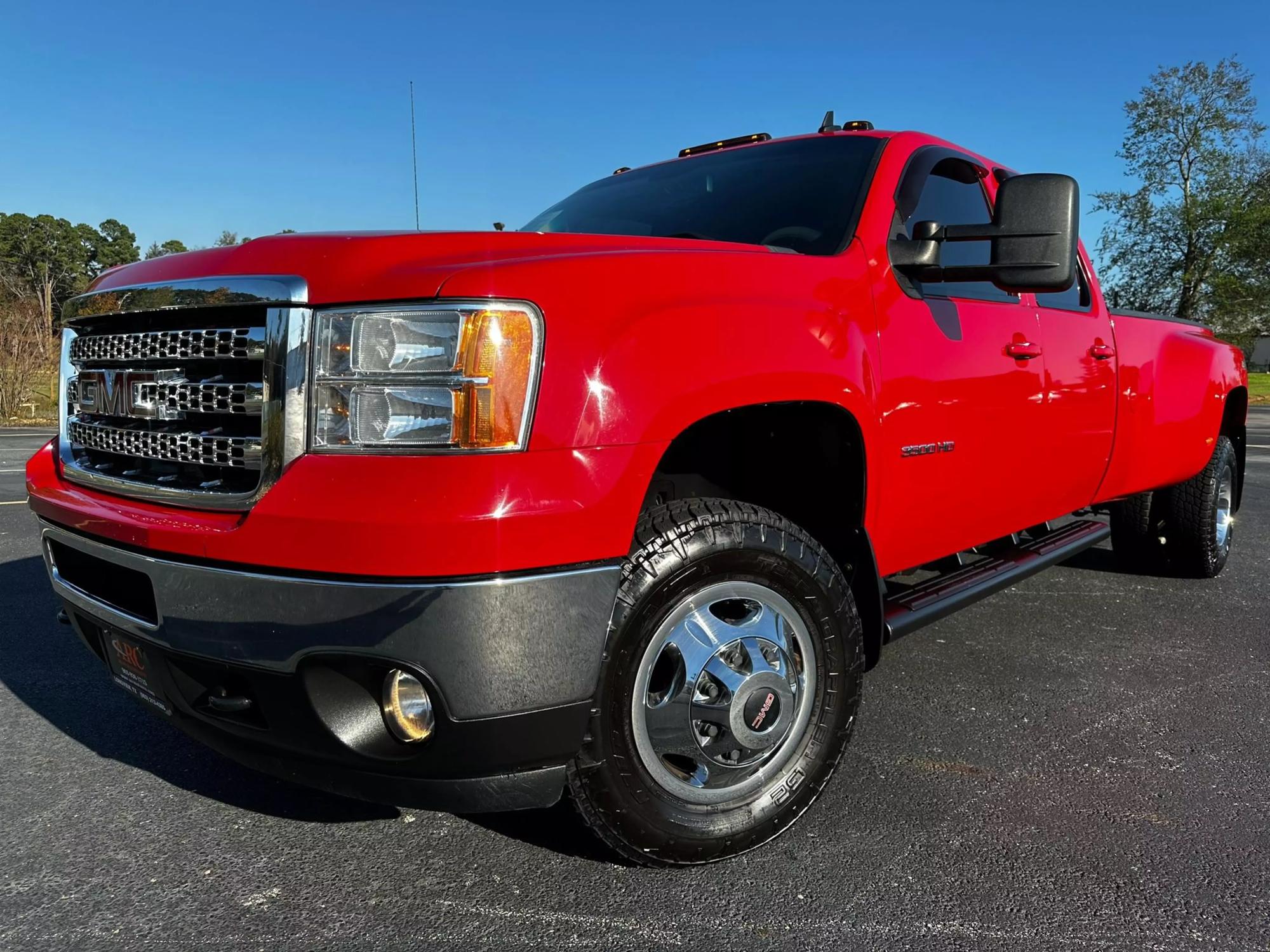 2012 GMC Sierra 3500 SLT photo 19