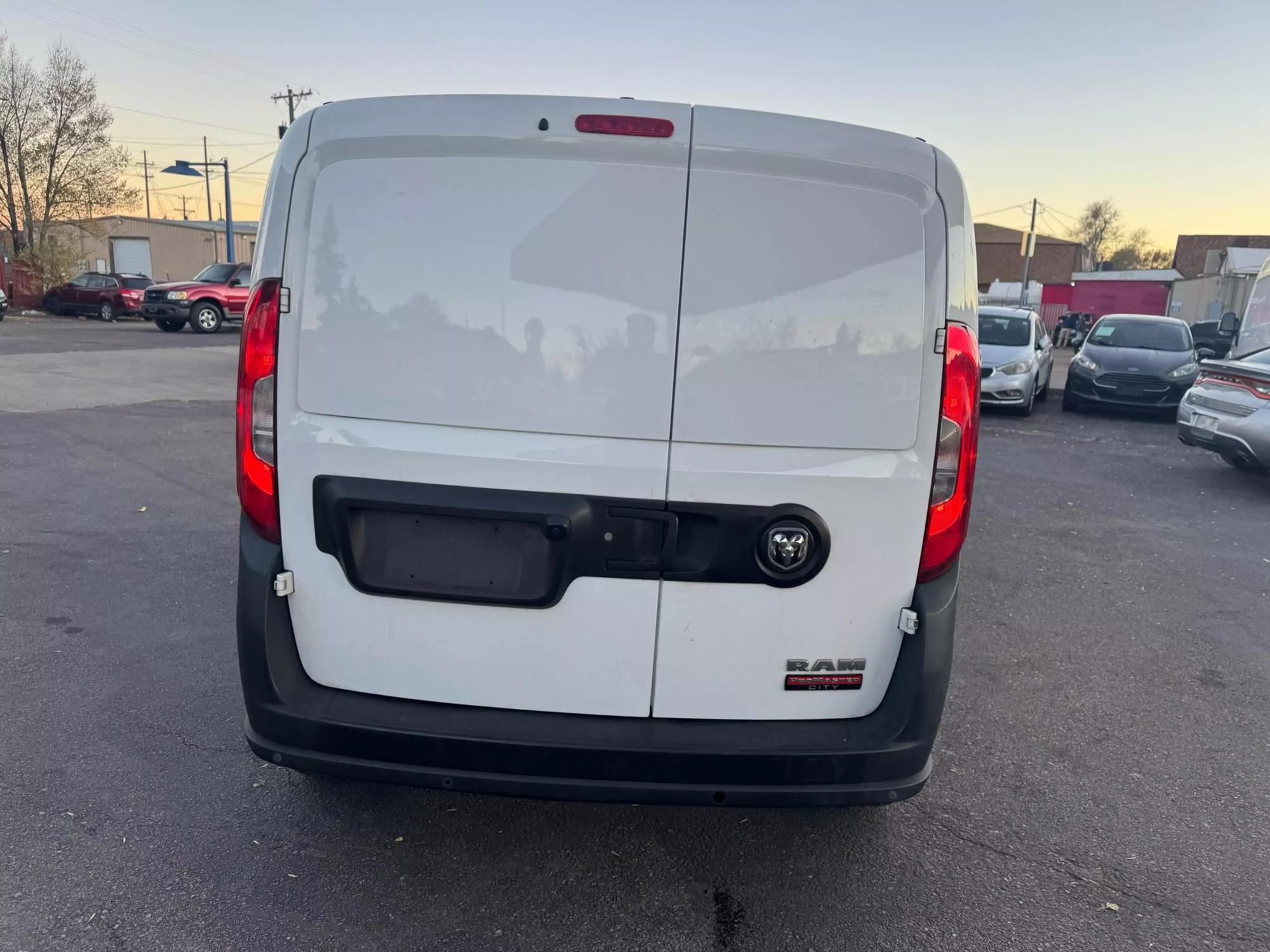 2017 RAM Promaster City Tradesman photo 27