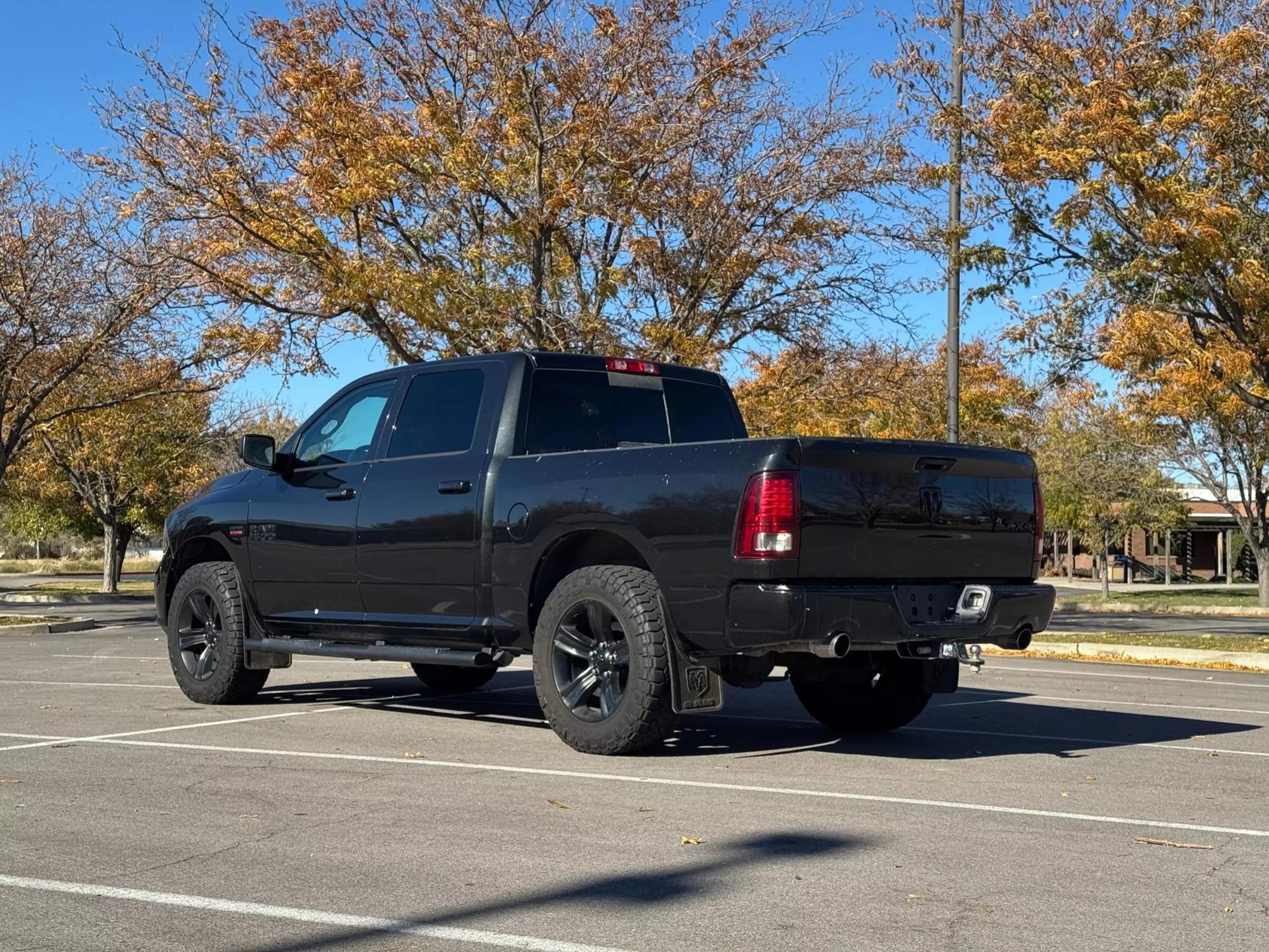 2015 RAM Ram 1500 Sport photo 24