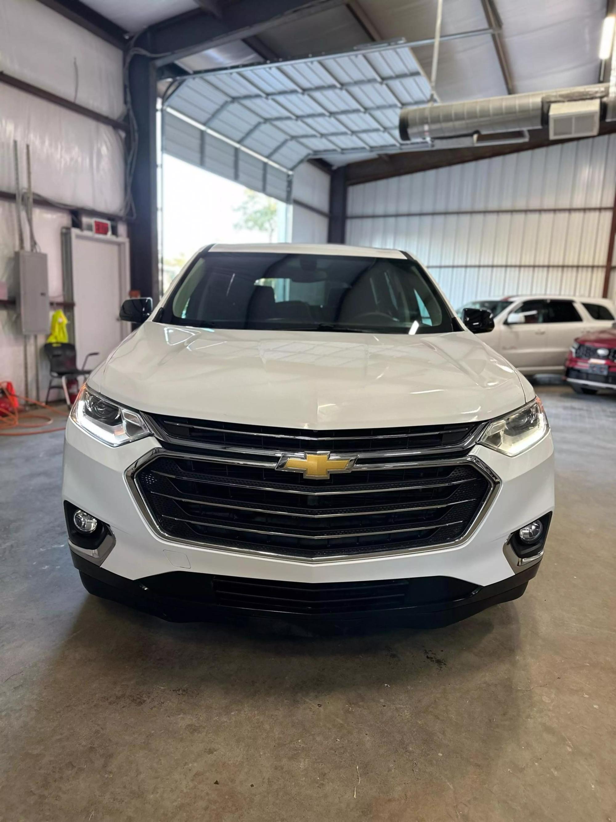 2019 Chevrolet Traverse LS photo 14