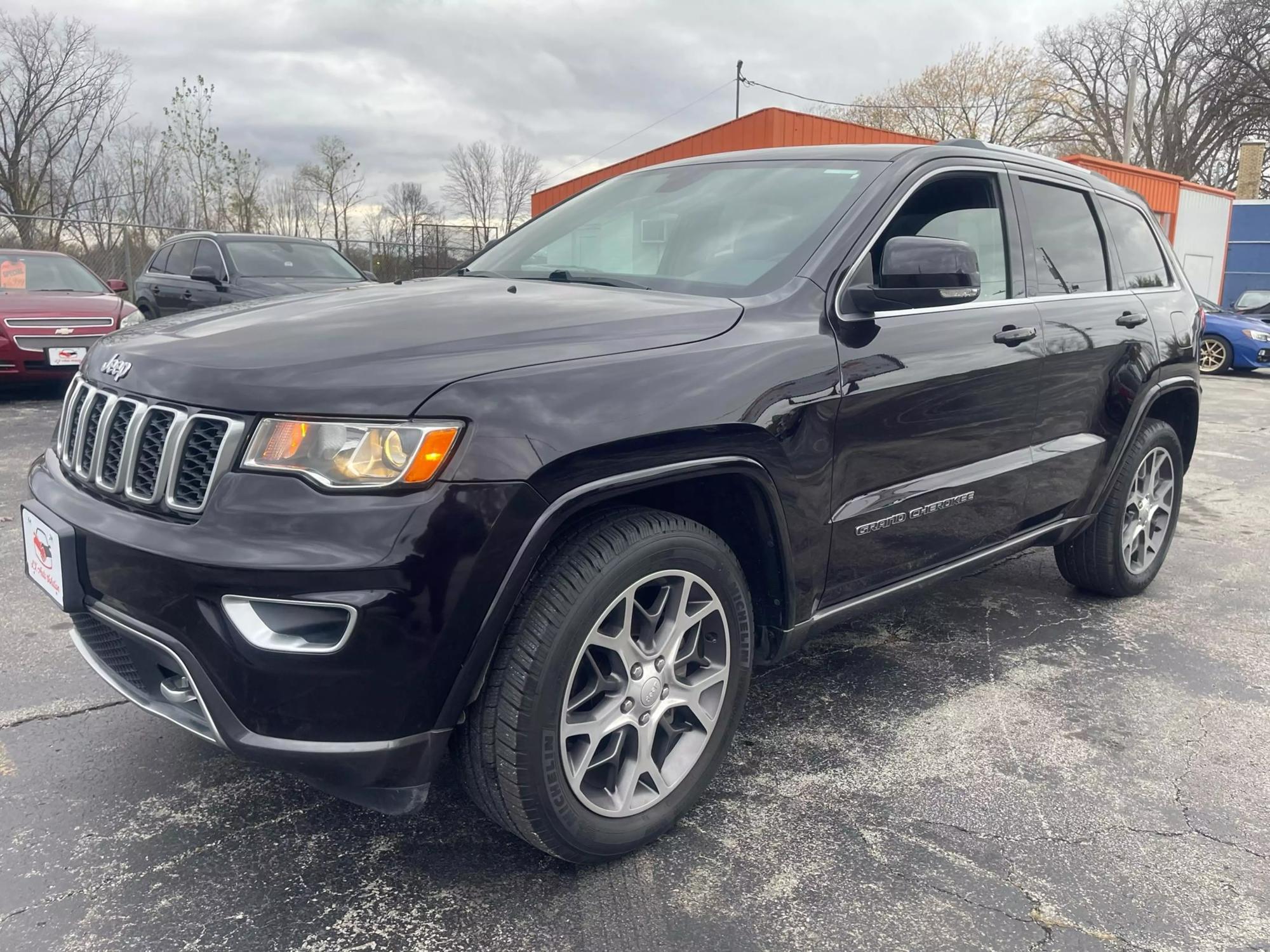 2018 Jeep Grand Cherokee Limited Sterling Edition photo 31