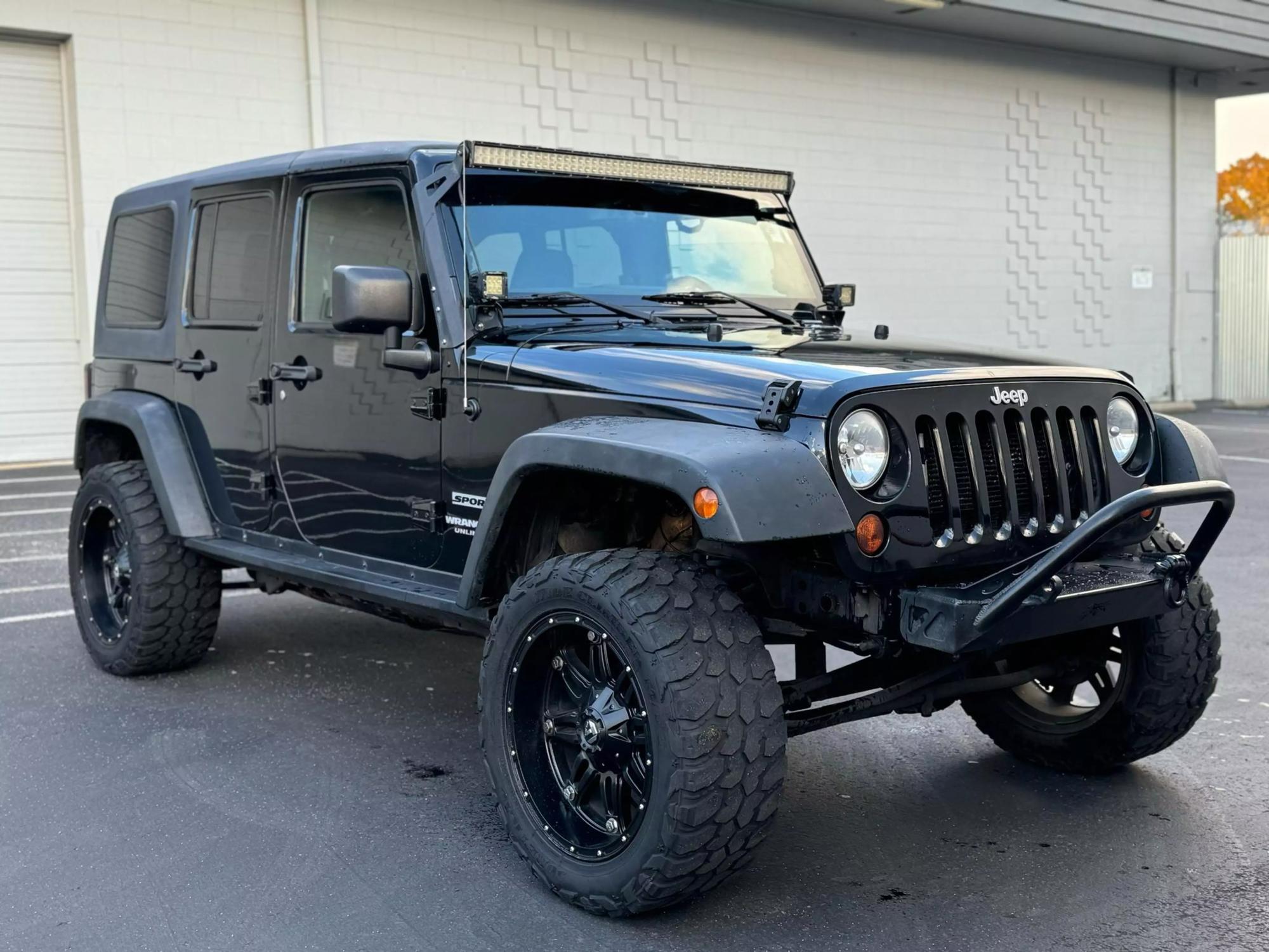 2013 Jeep Wrangler Unlimited Sport photo 27