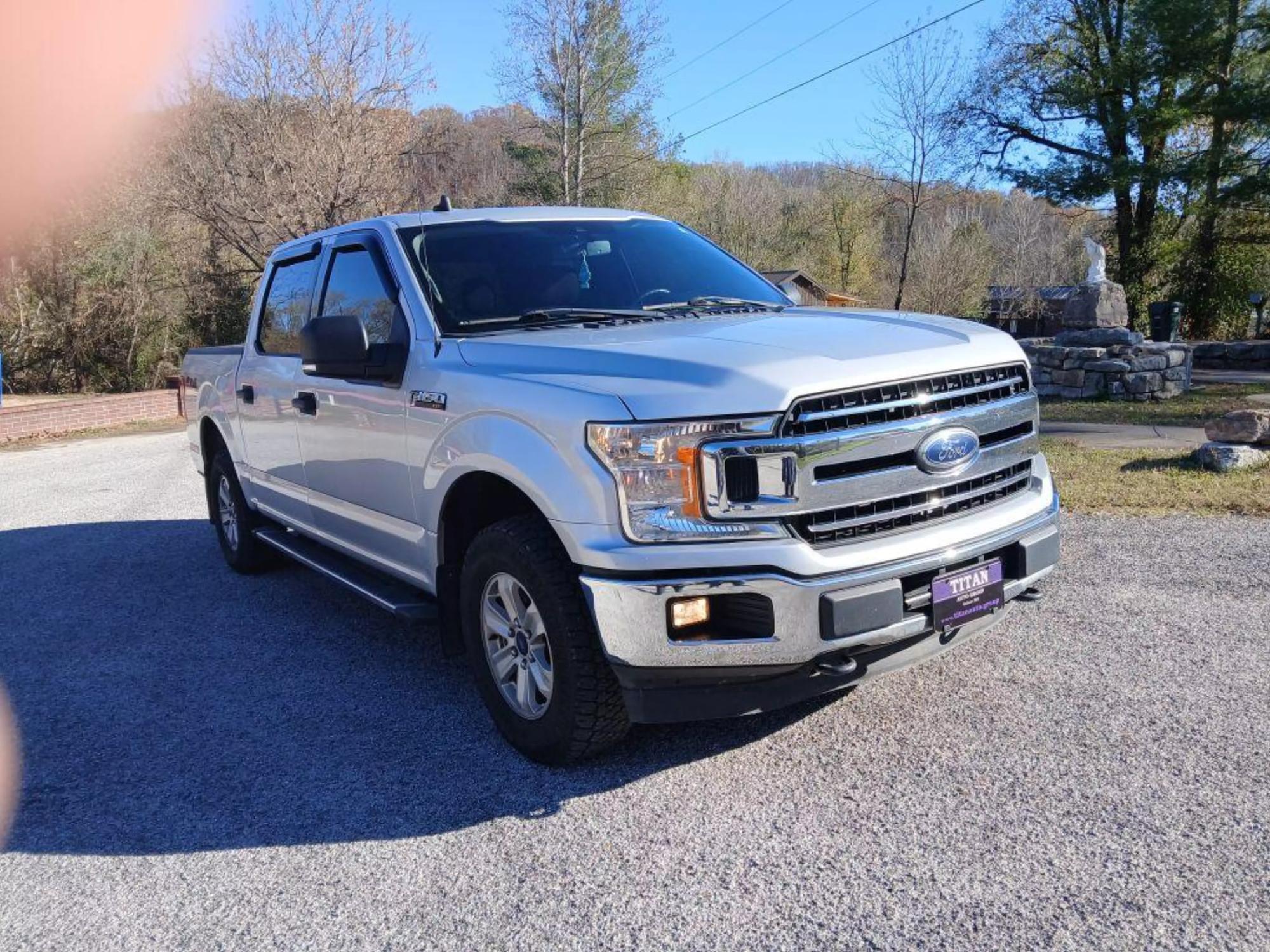 2019 Ford F-150 XLT photo 23