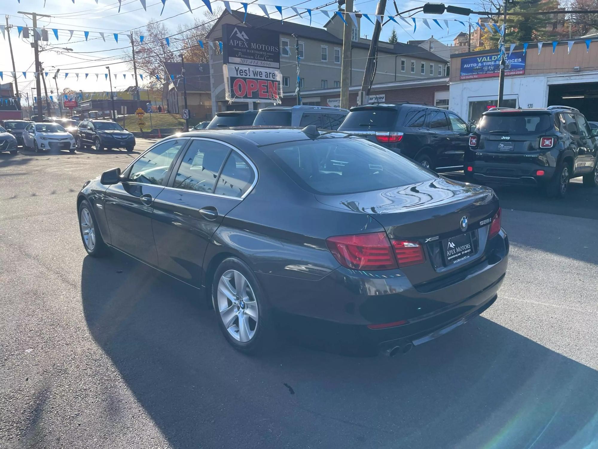 2013 BMW 5 Series 528i photo 72