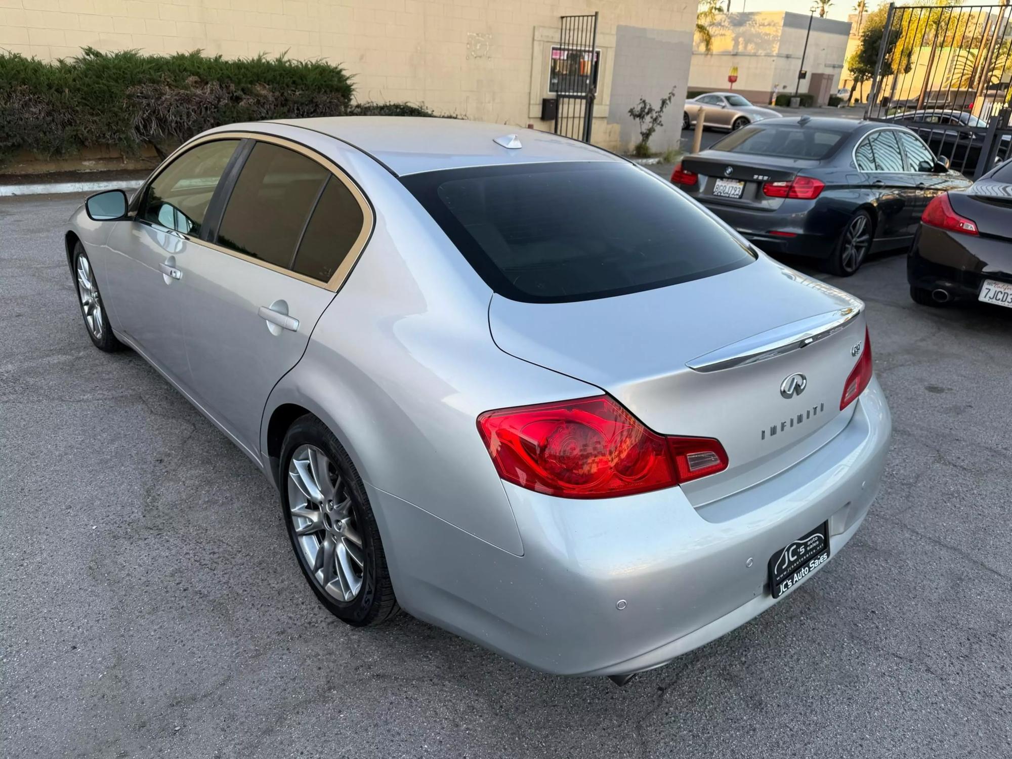 2013 INFINITI G Sedan 37 Journey photo 29