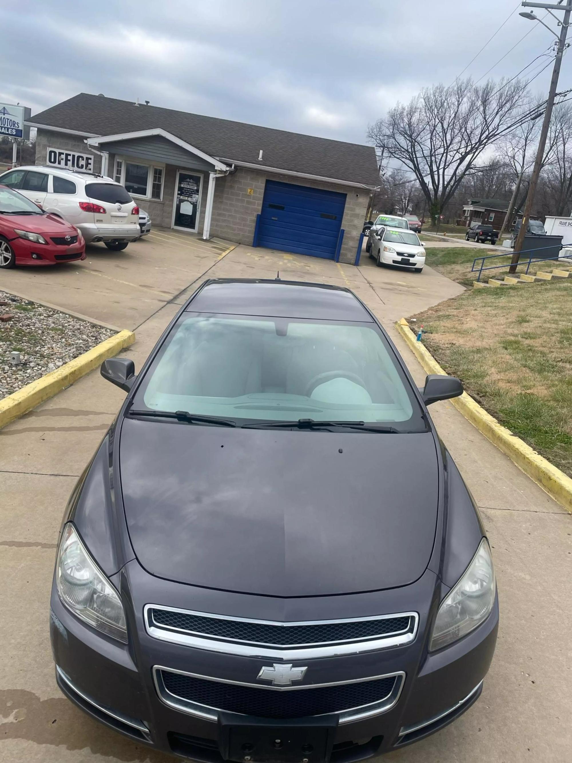 2011 Chevrolet Malibu 1LT photo 16