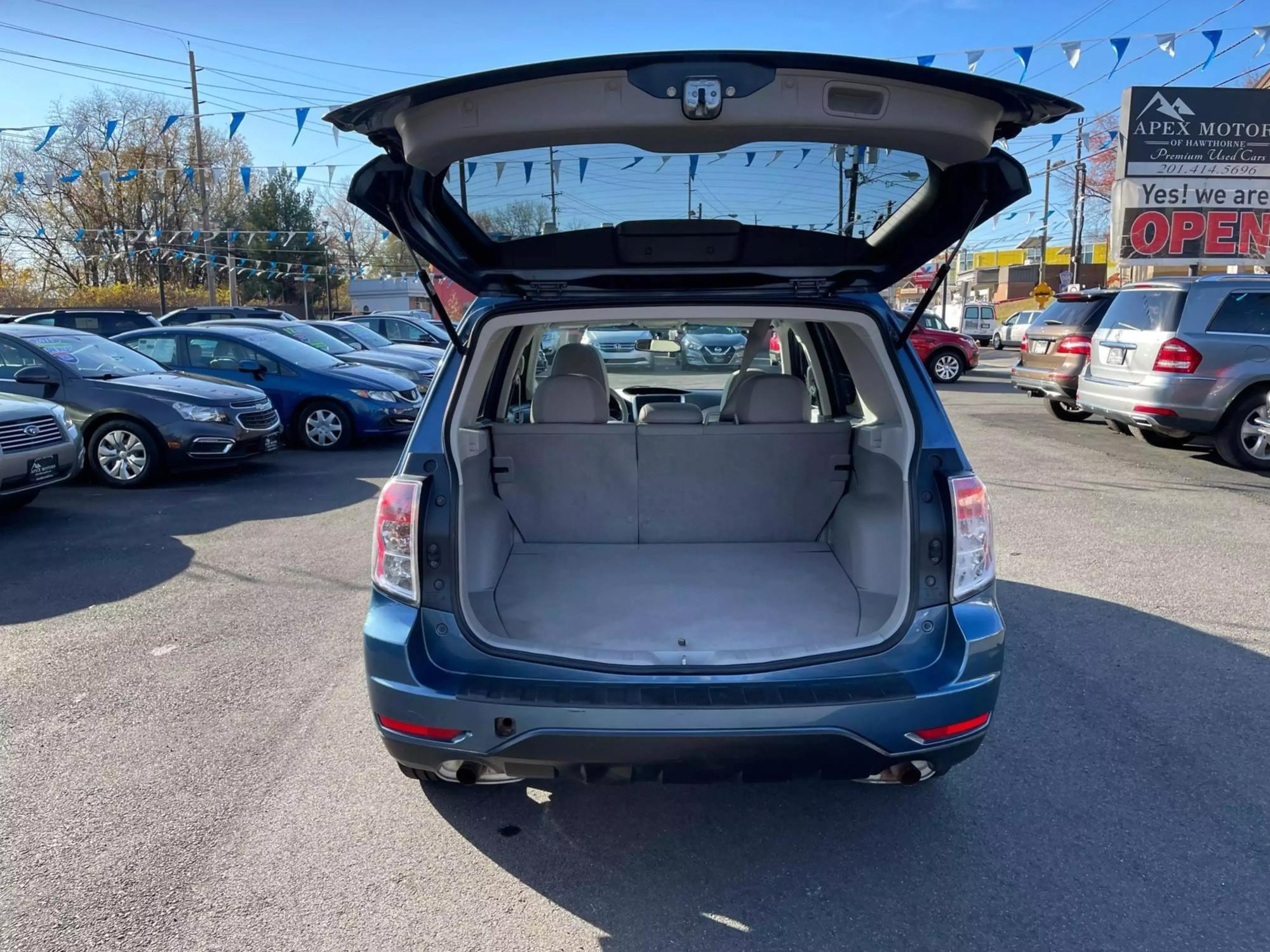 2010 Subaru Forester X Limited photo 71