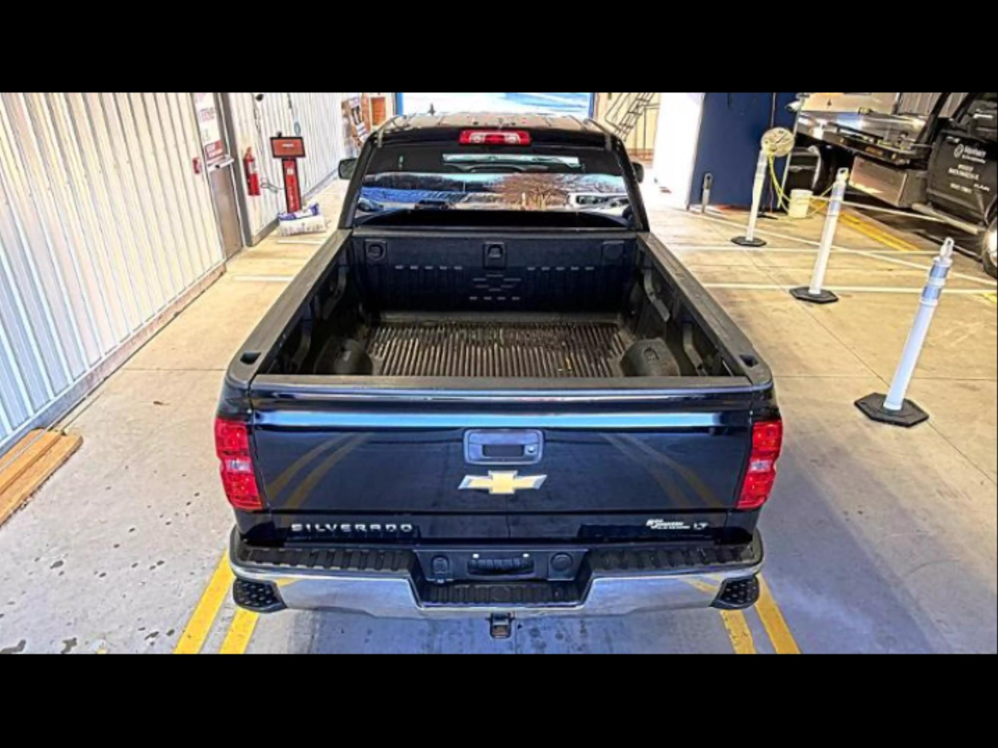 2016 Chevrolet Silverado 1500 LT photo 16