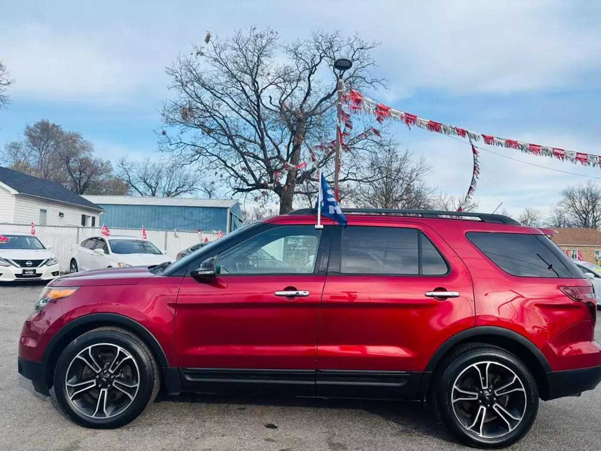 2014 Ford Explorer Sport photo 28