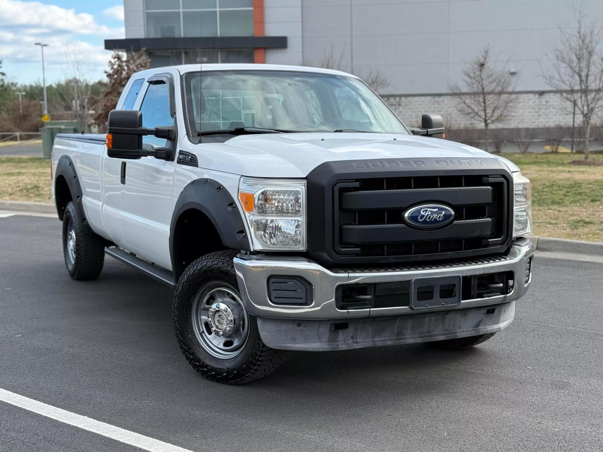 2011 Ford F-250 Super Duty XLT photo 101