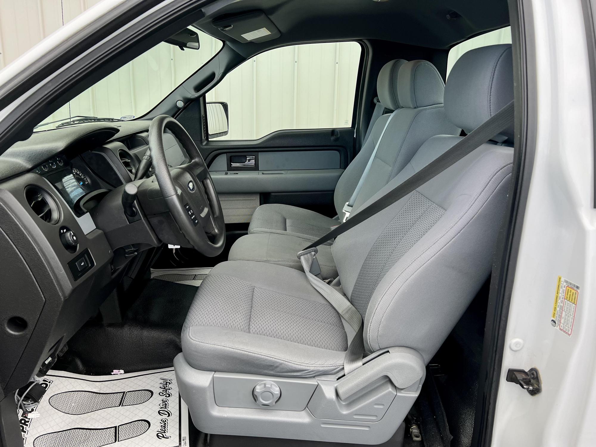 2014 Ford F-150 XL photo 46