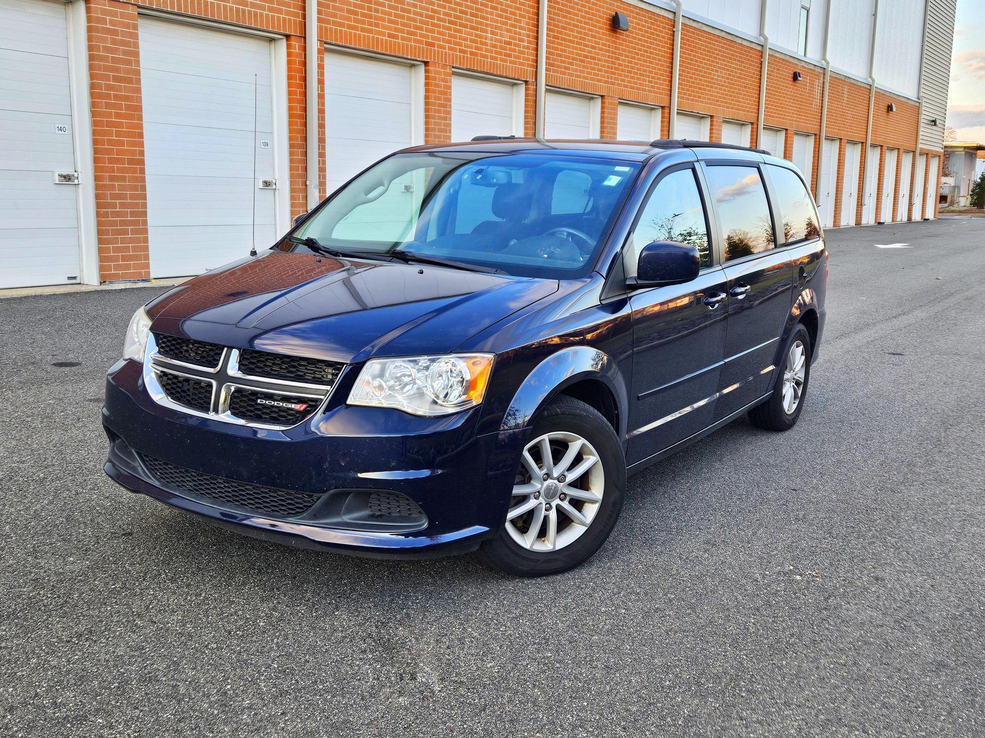 2015 Dodge Grand Caravan SXT photo 17