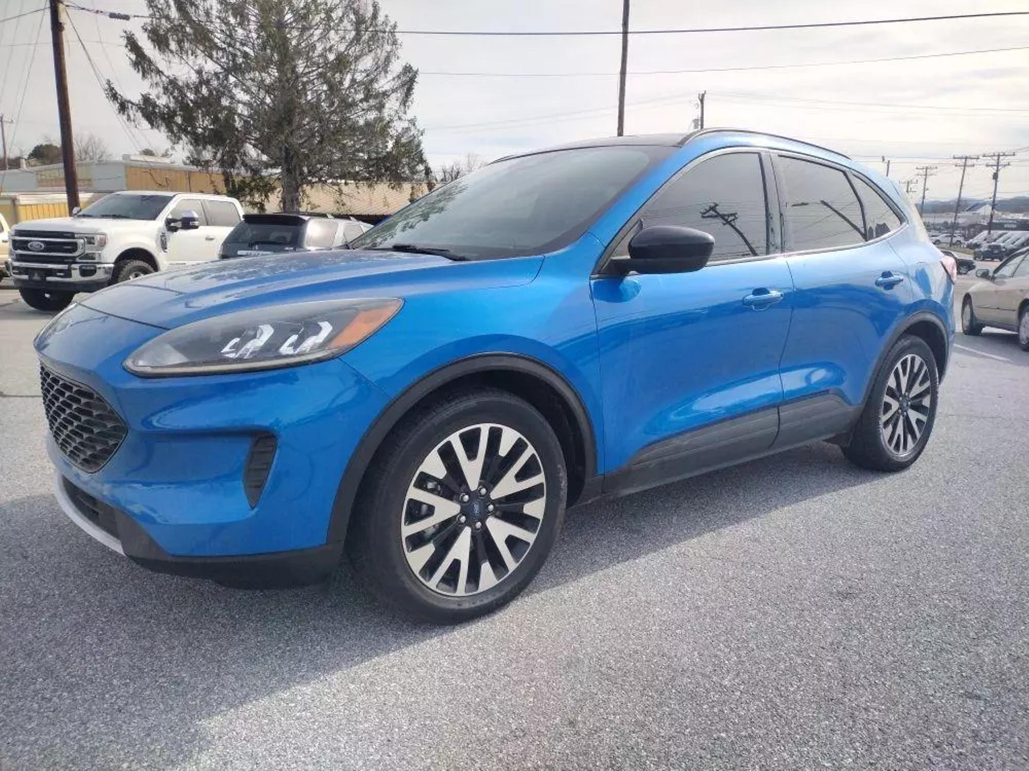 2020 Ford Escape SE photo 11