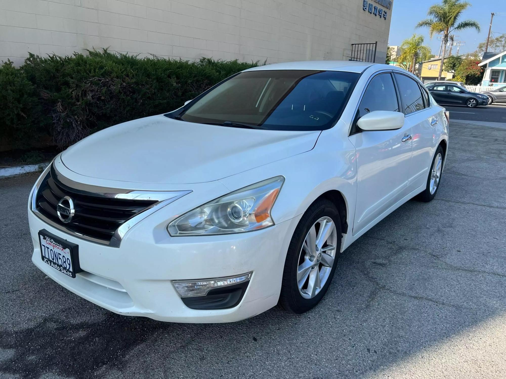 2014 Nissan Altima S photo 13