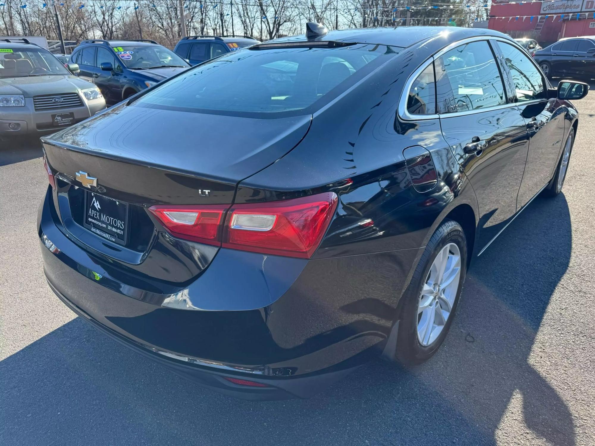 2016 Chevrolet Malibu 1LT photo 48