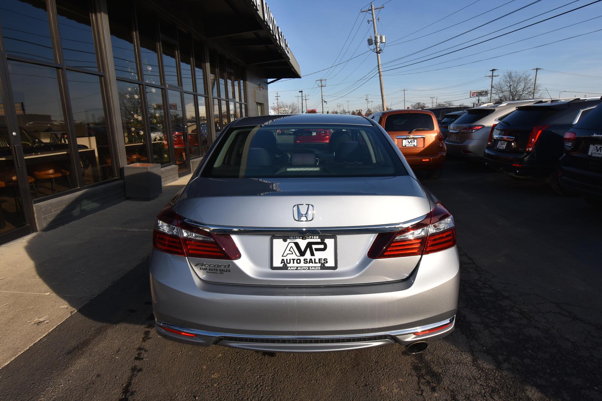 2016 Honda Accord LX photo 36