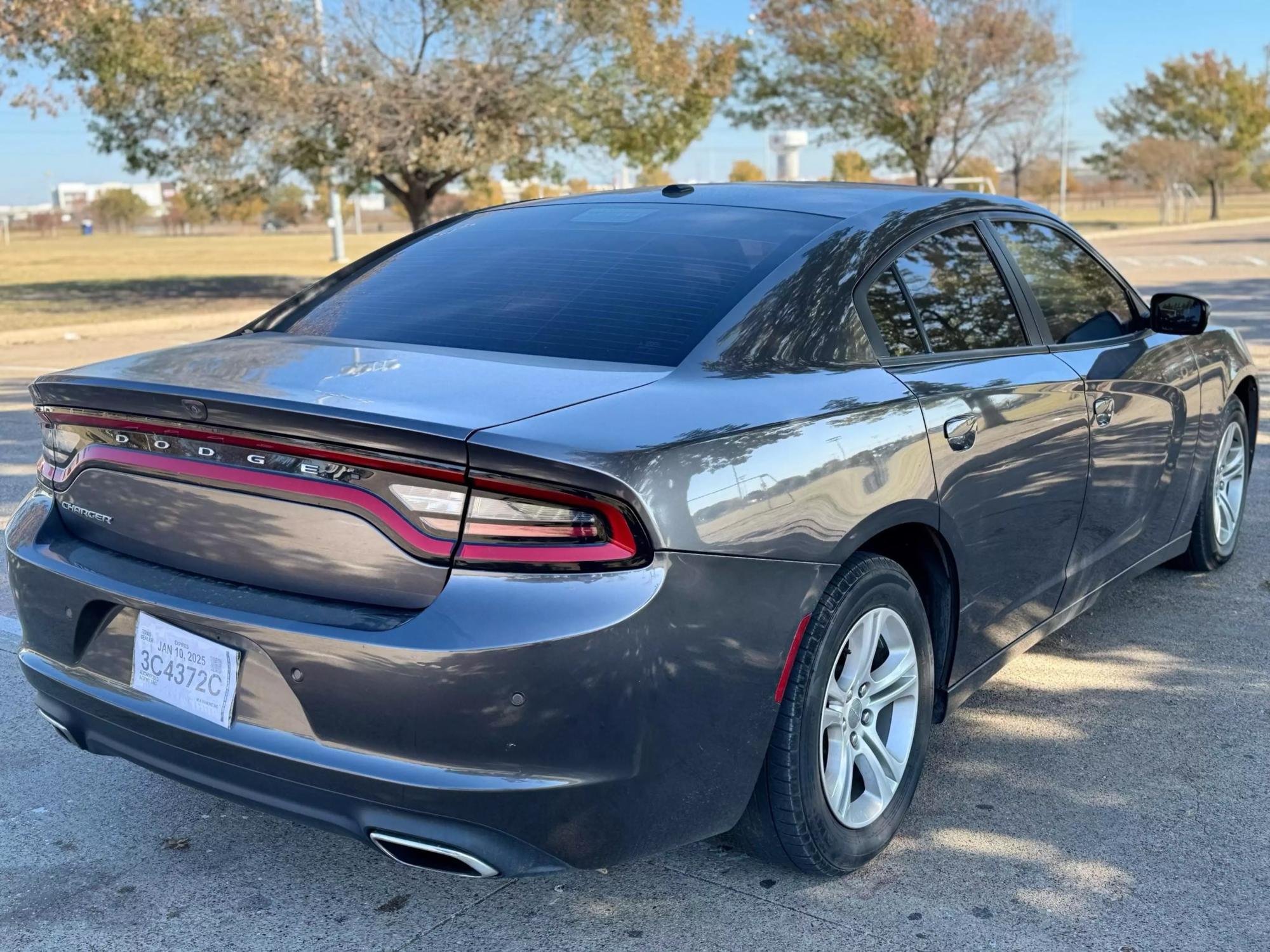 2020 Dodge Charger SXT photo 20