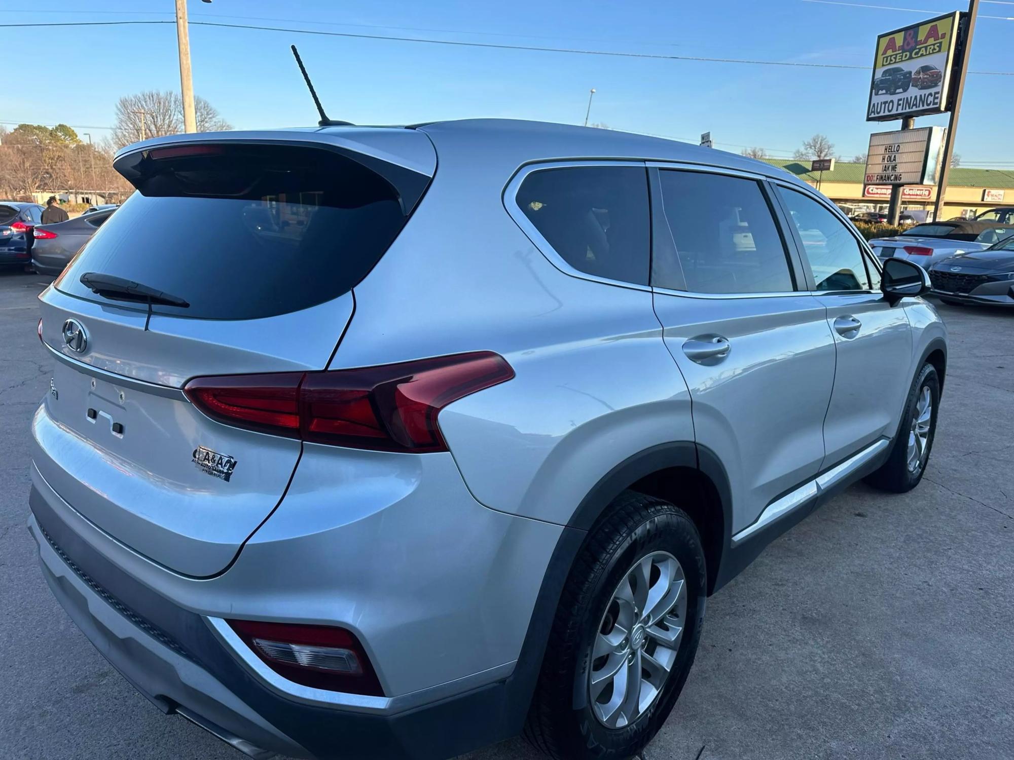 2020 Hyundai Santa Fe SE photo 35