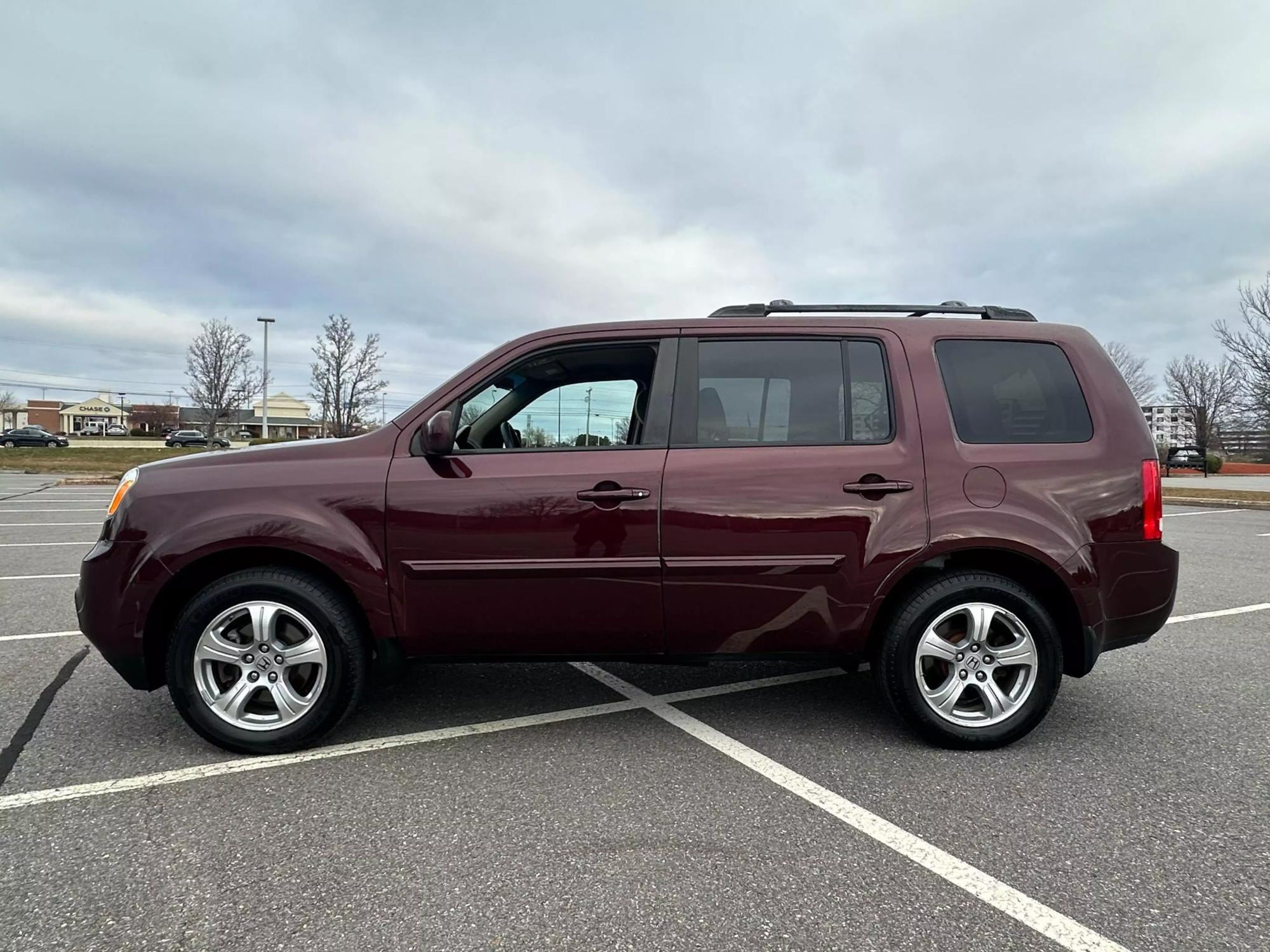 2014 Honda Pilot EX photo 23