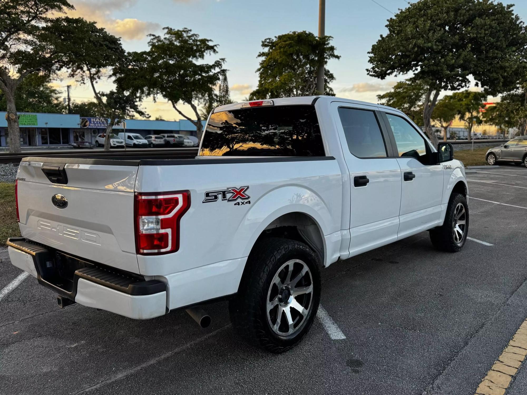 2020 Ford F-150 XL photo 21