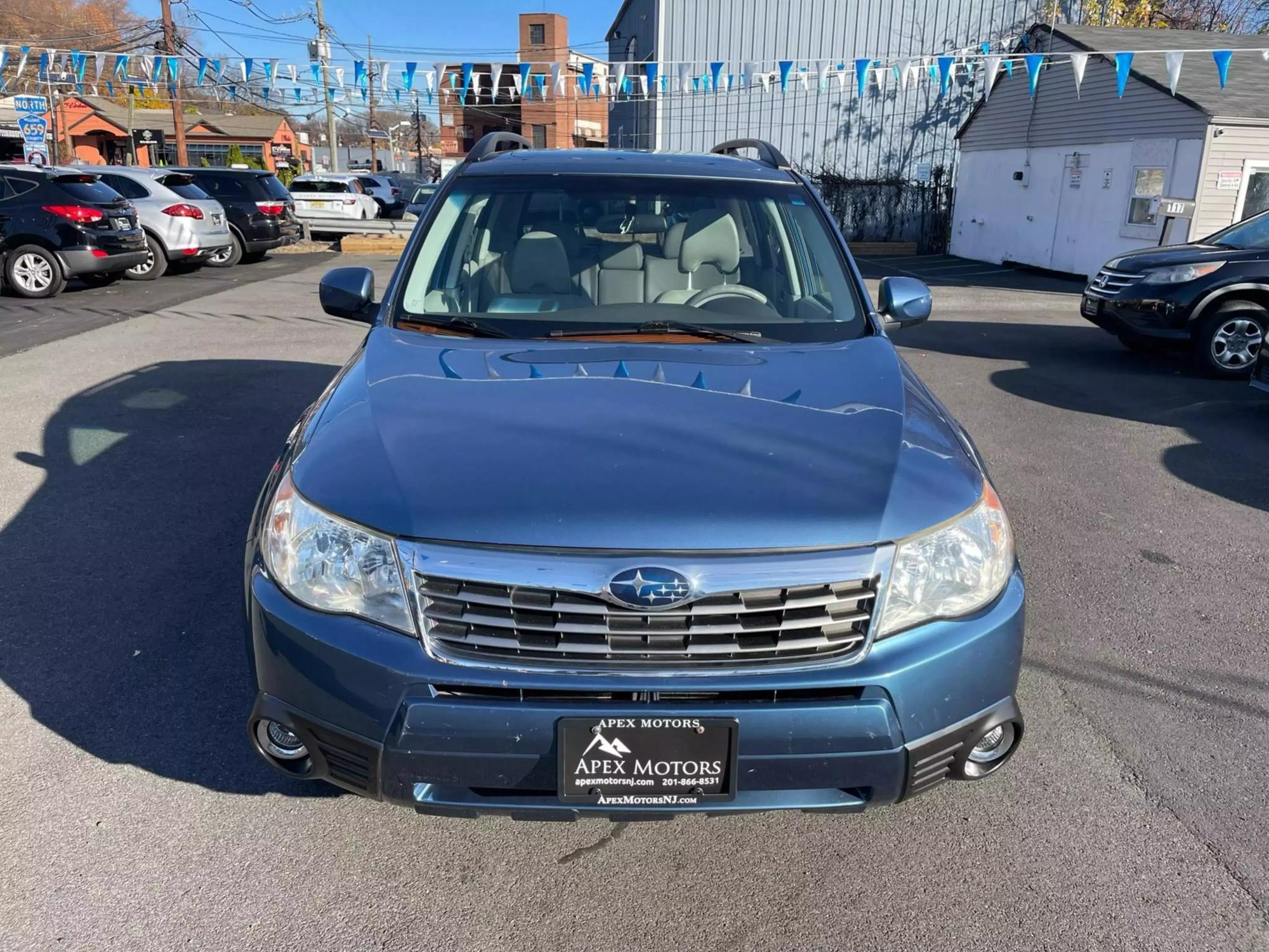 2010 Subaru Forester X Limited photo 57