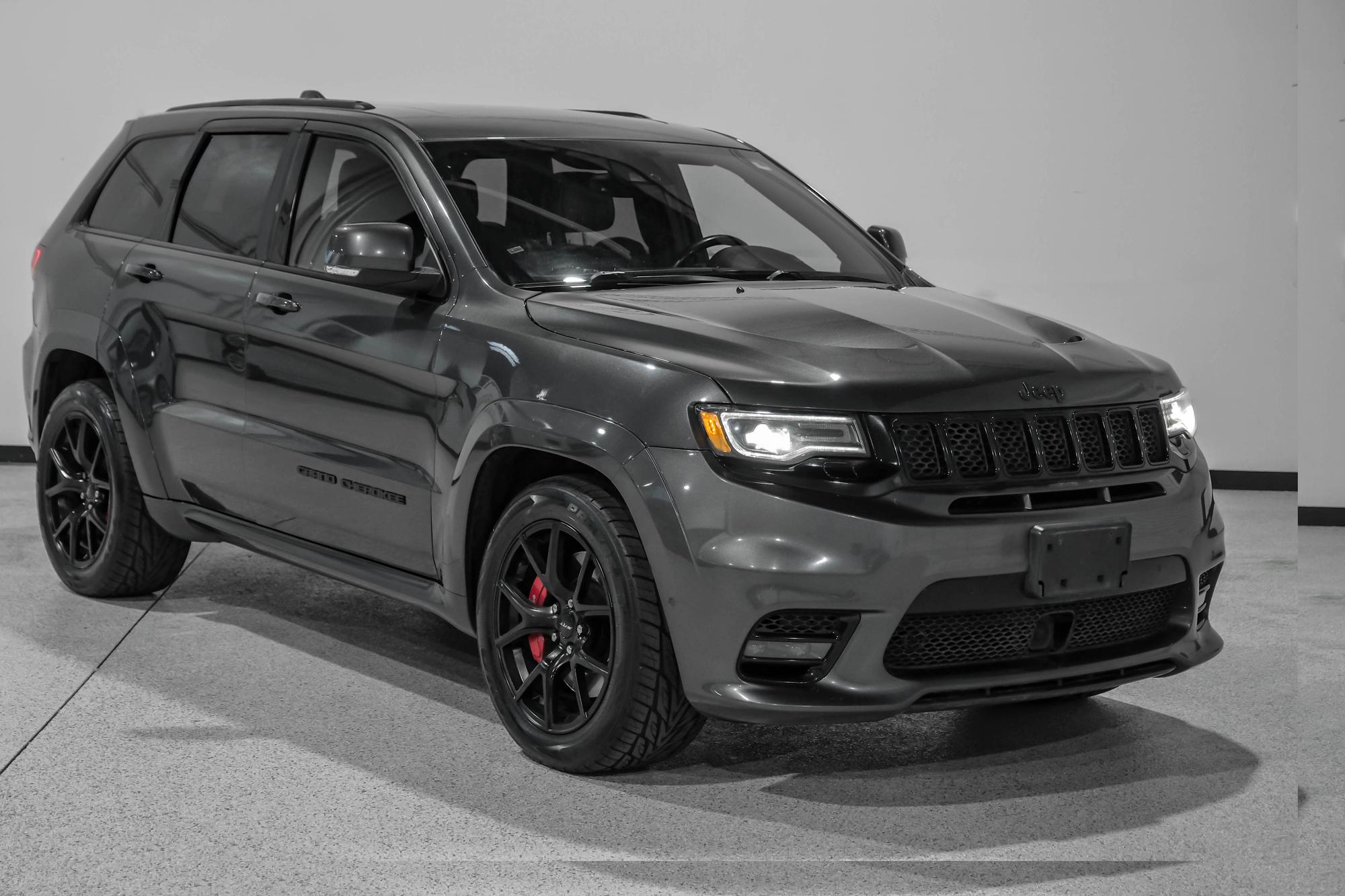 2018 Jeep Grand Cherokee SRT photo 69