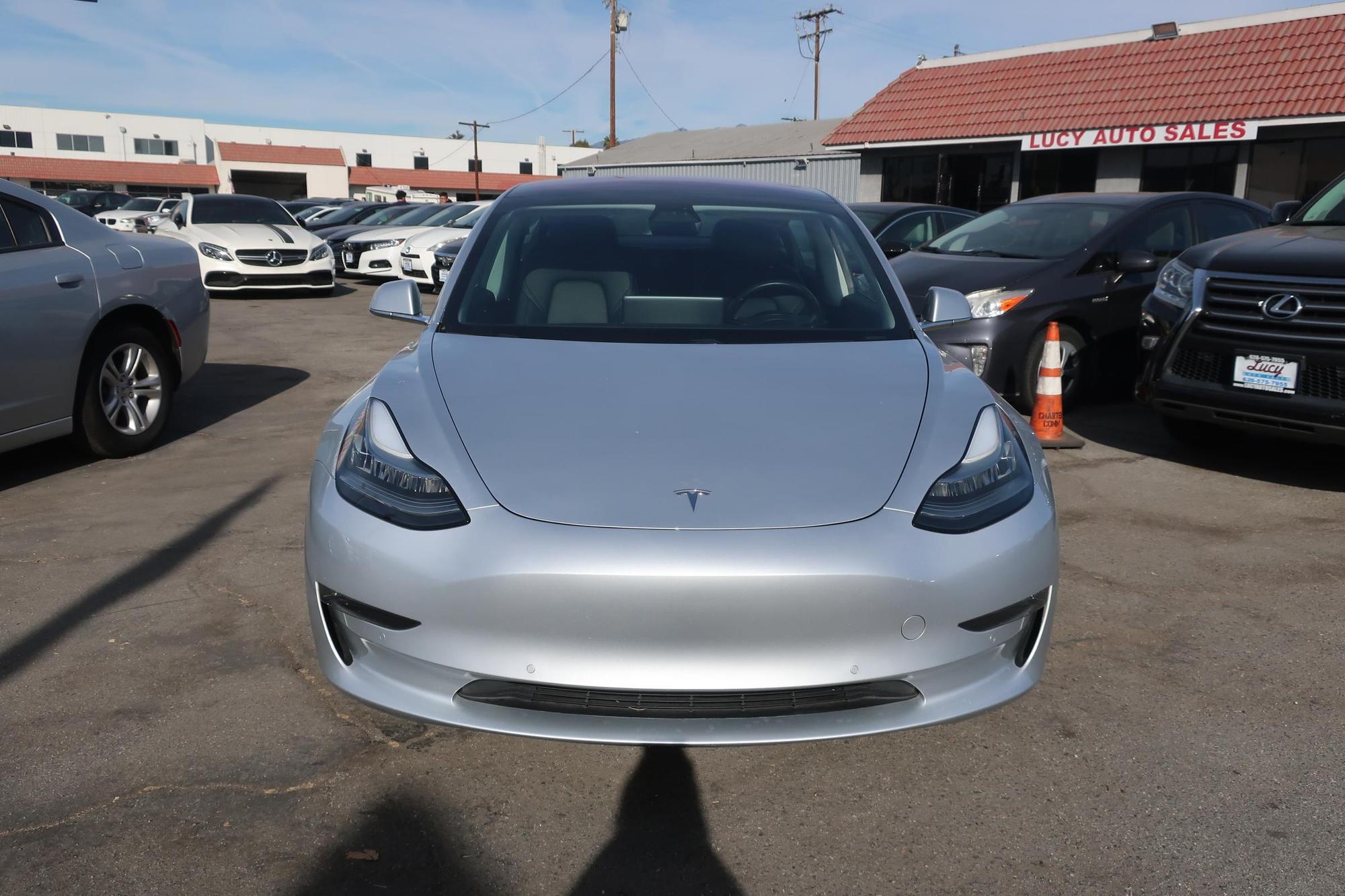 2018 Tesla Model 3 Long Range photo 39