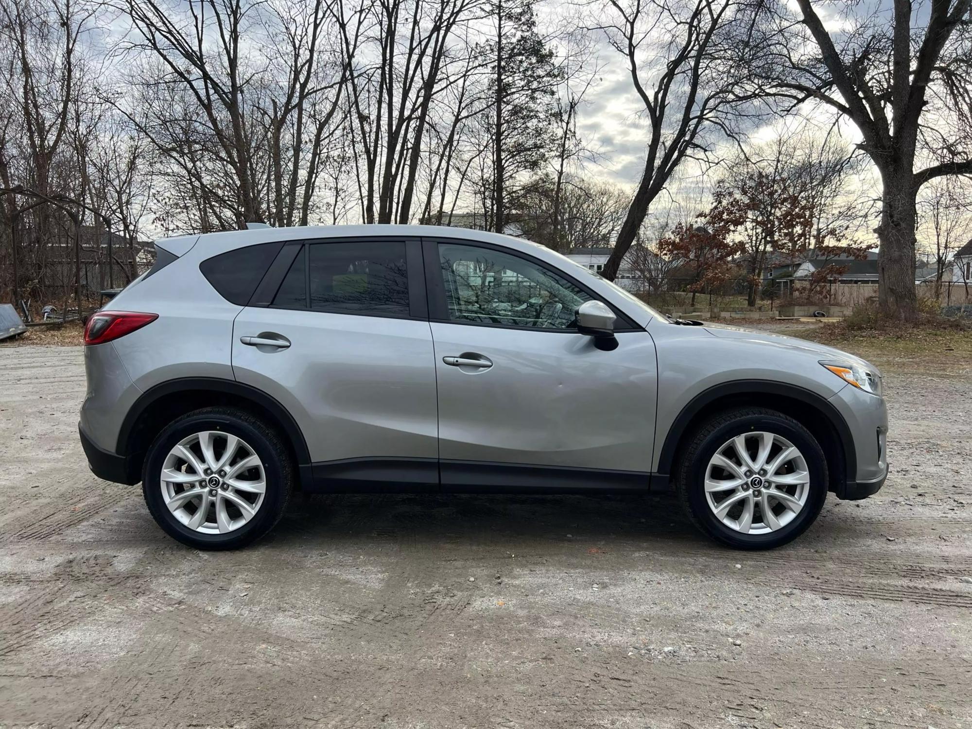 2013 Mazda CX-5 Grand Touring photo 23