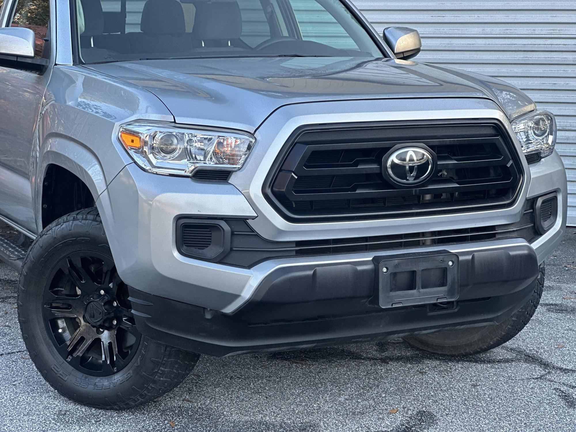 2022 Toyota Tacoma SR photo 30