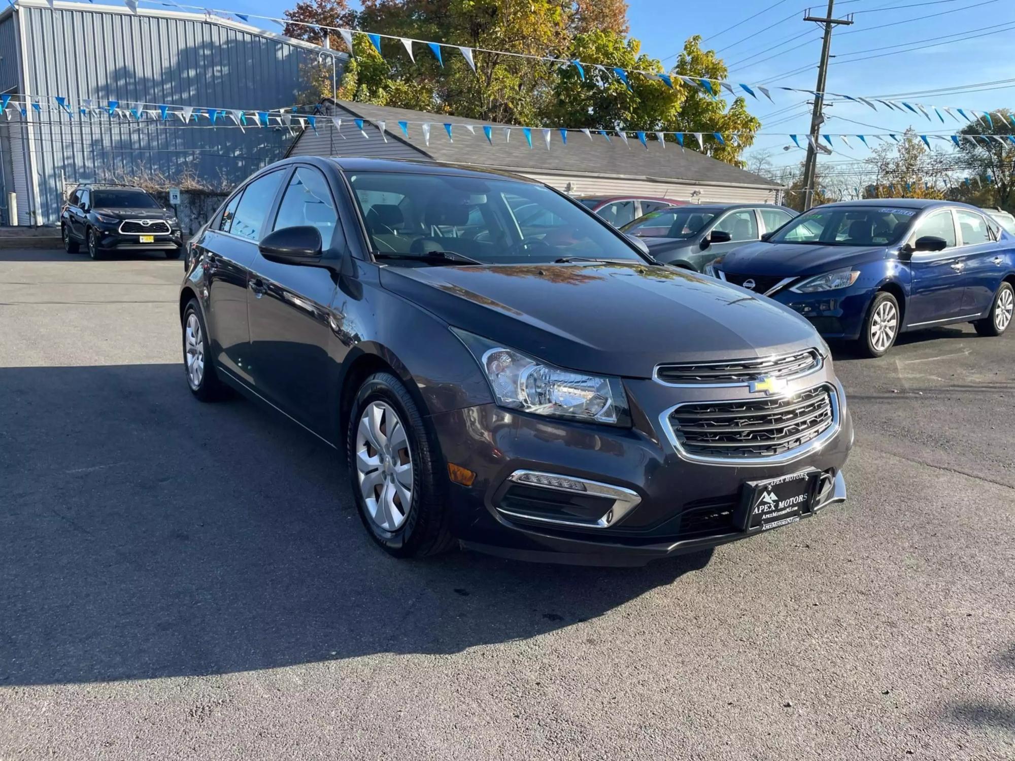 2015 Chevrolet Cruze 1LT photo 64