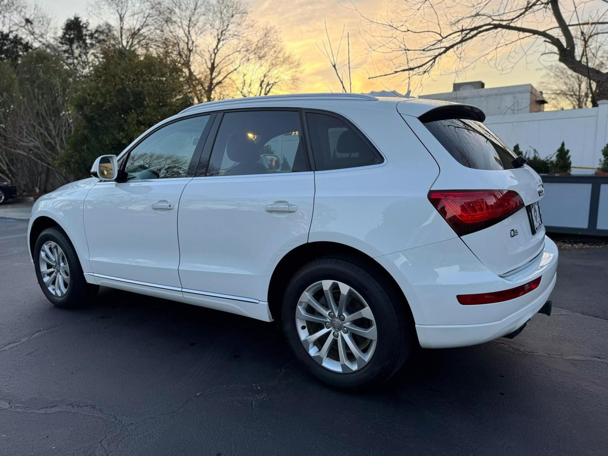 2016 Audi Q5 Premium photo 53