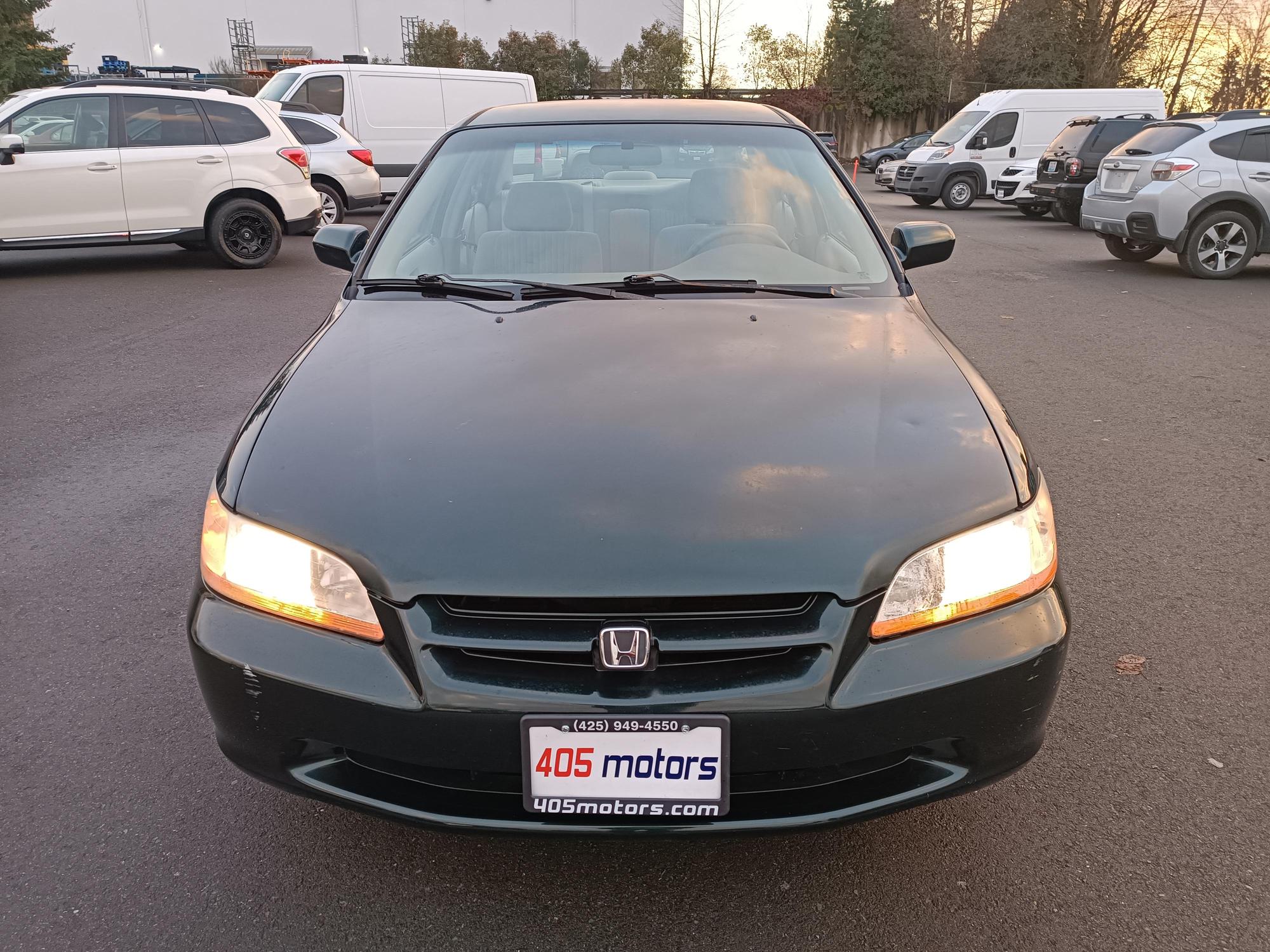 1998 Honda Accord LX photo 38