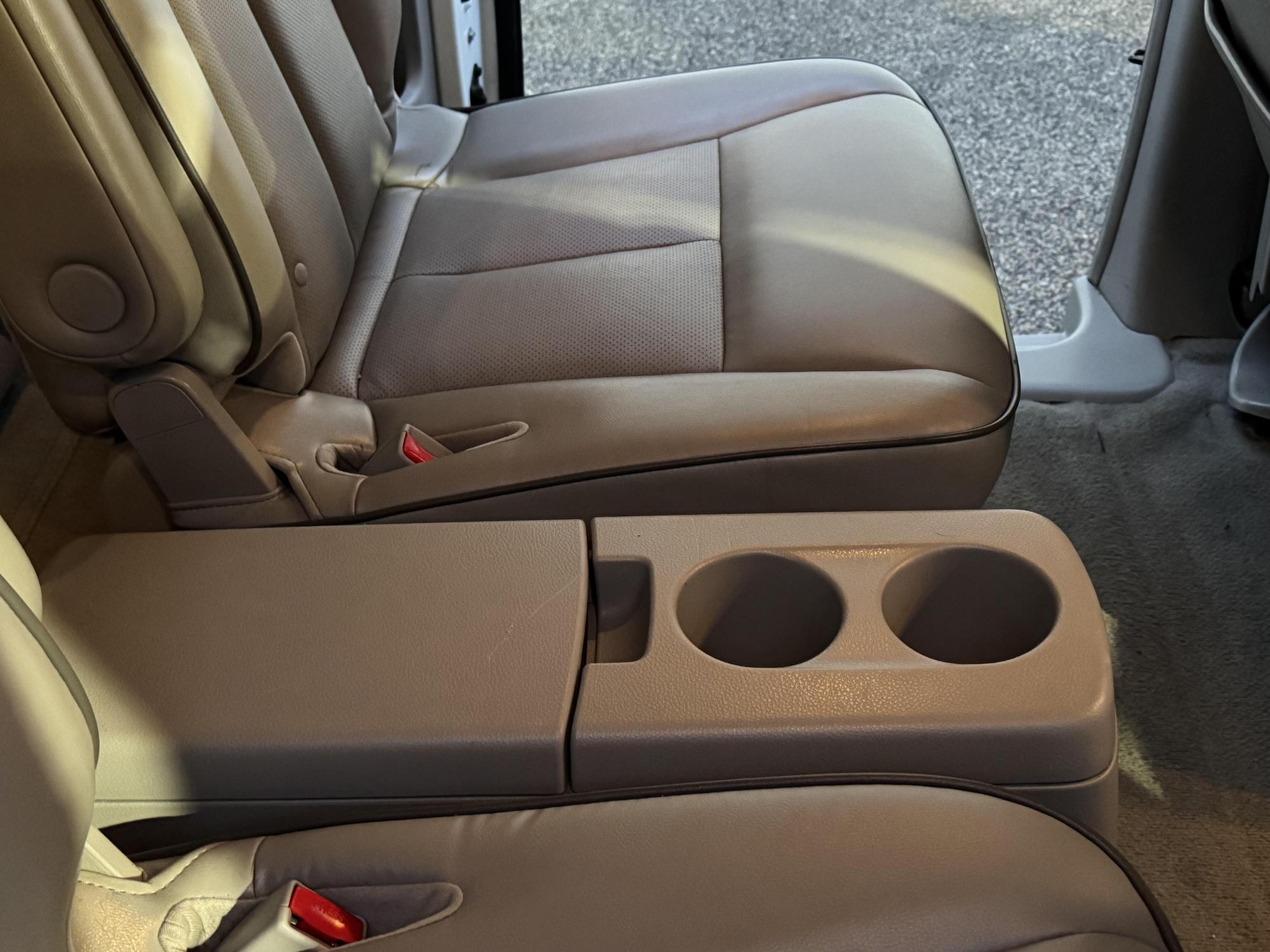 2015 Nissan Quest SV photo 67