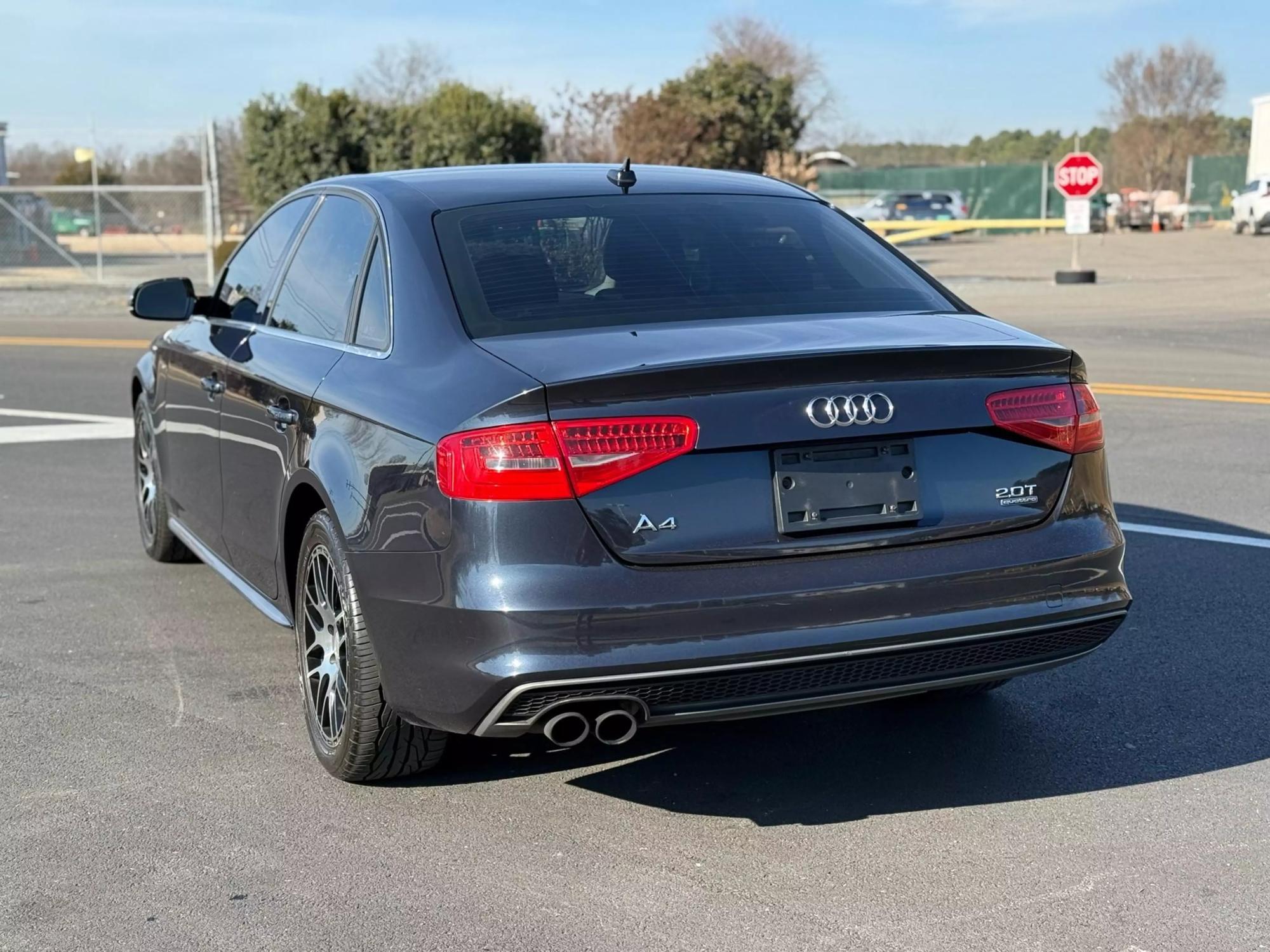 2015 Audi A4 Premium photo 98