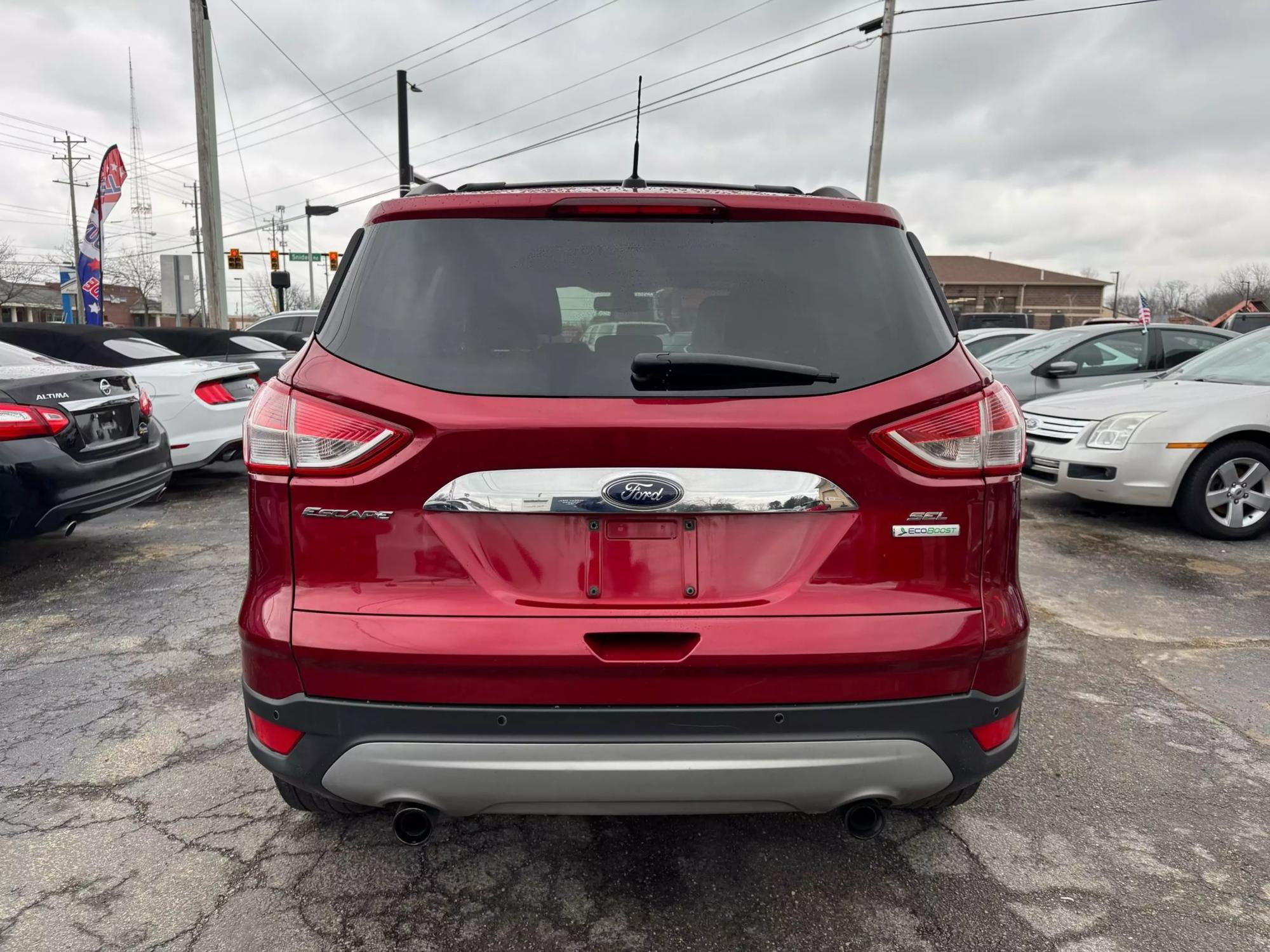 2013 Ford Escape SEL photo 32