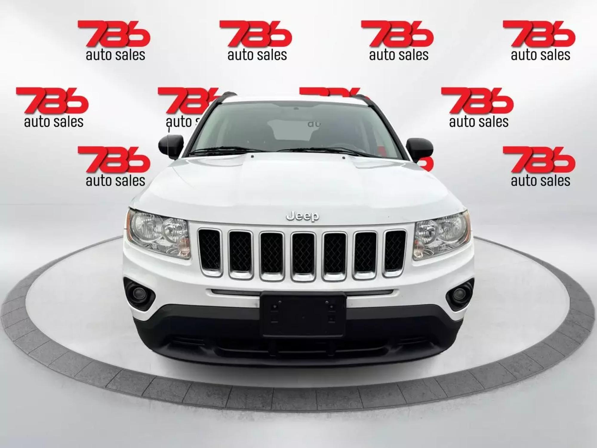 2012 Jeep Compass Latitude photo 37