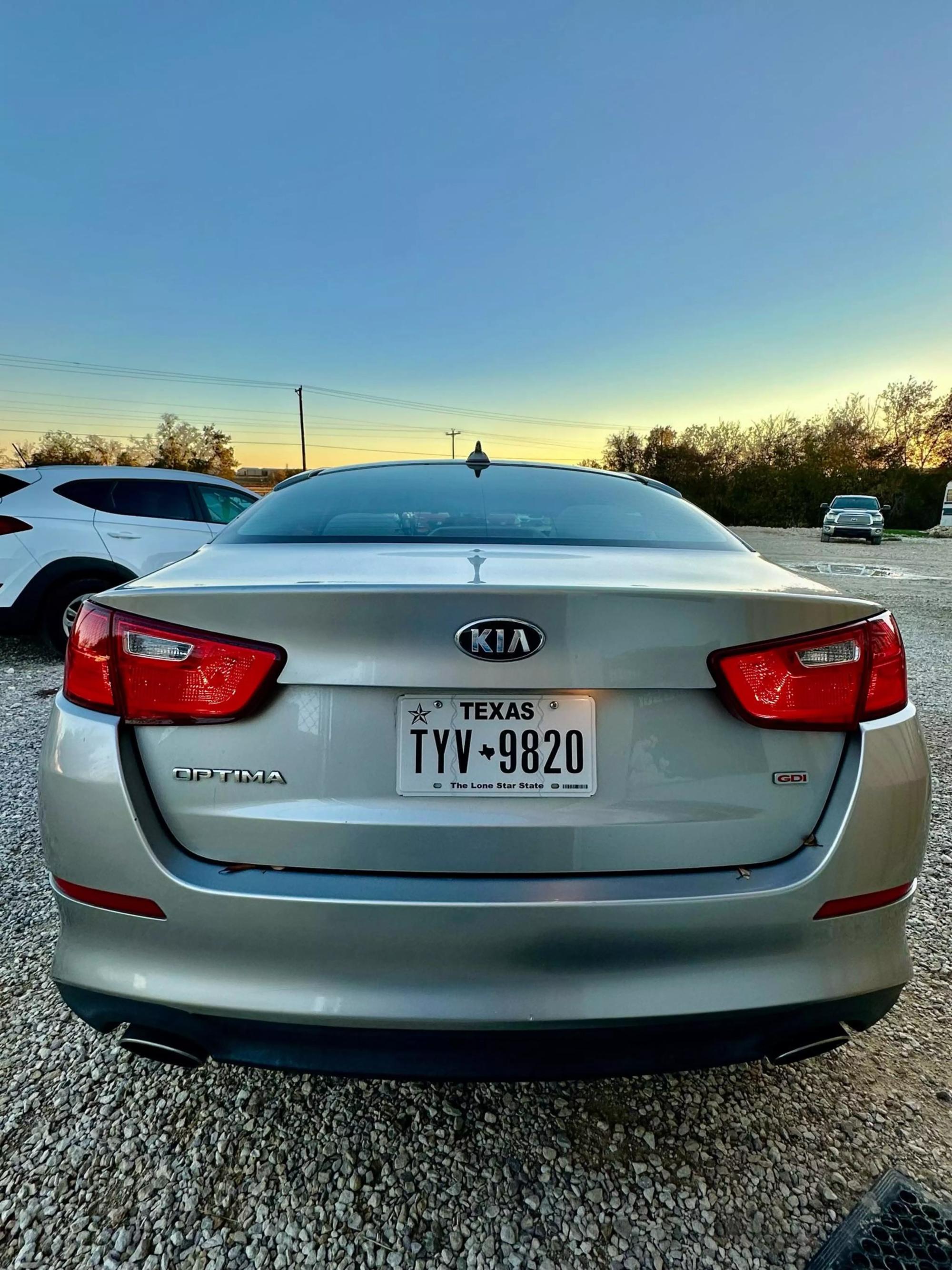 2014 Kia Optima LX photo 25