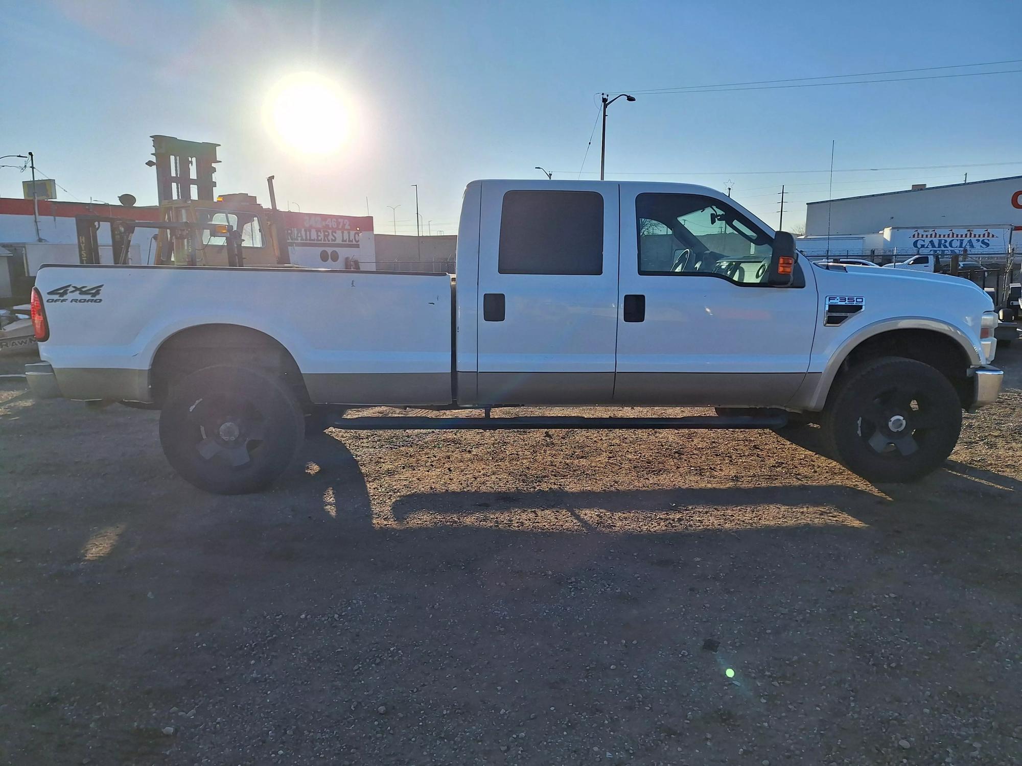 2008 Ford F-350 Super Duty Lariat photo 12