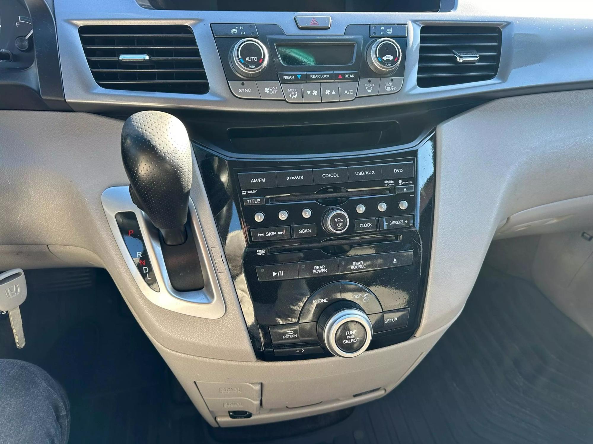 2012 Honda Odyssey EX-L photo 54