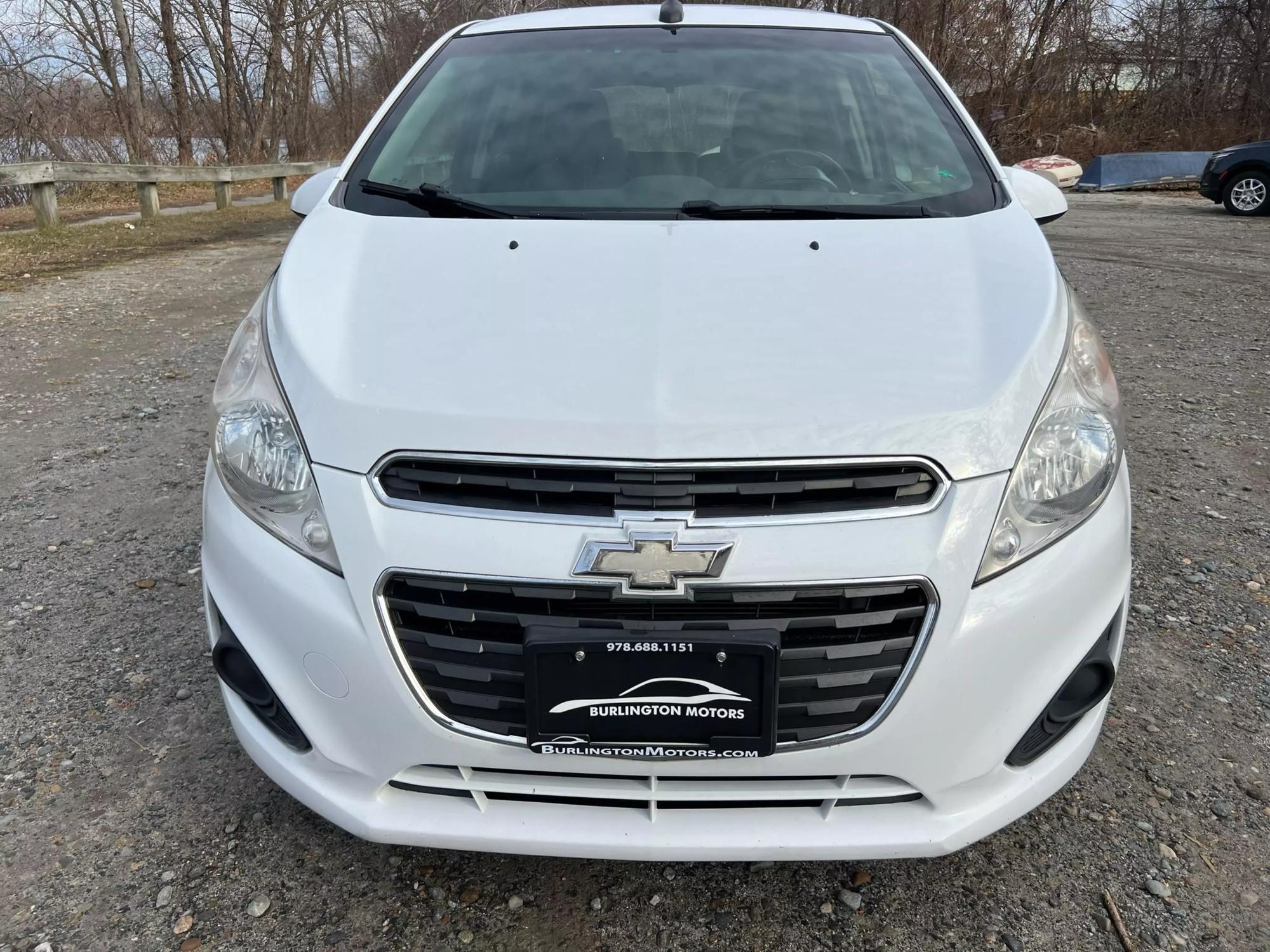 2014 Chevrolet Spark 1LT photo 19