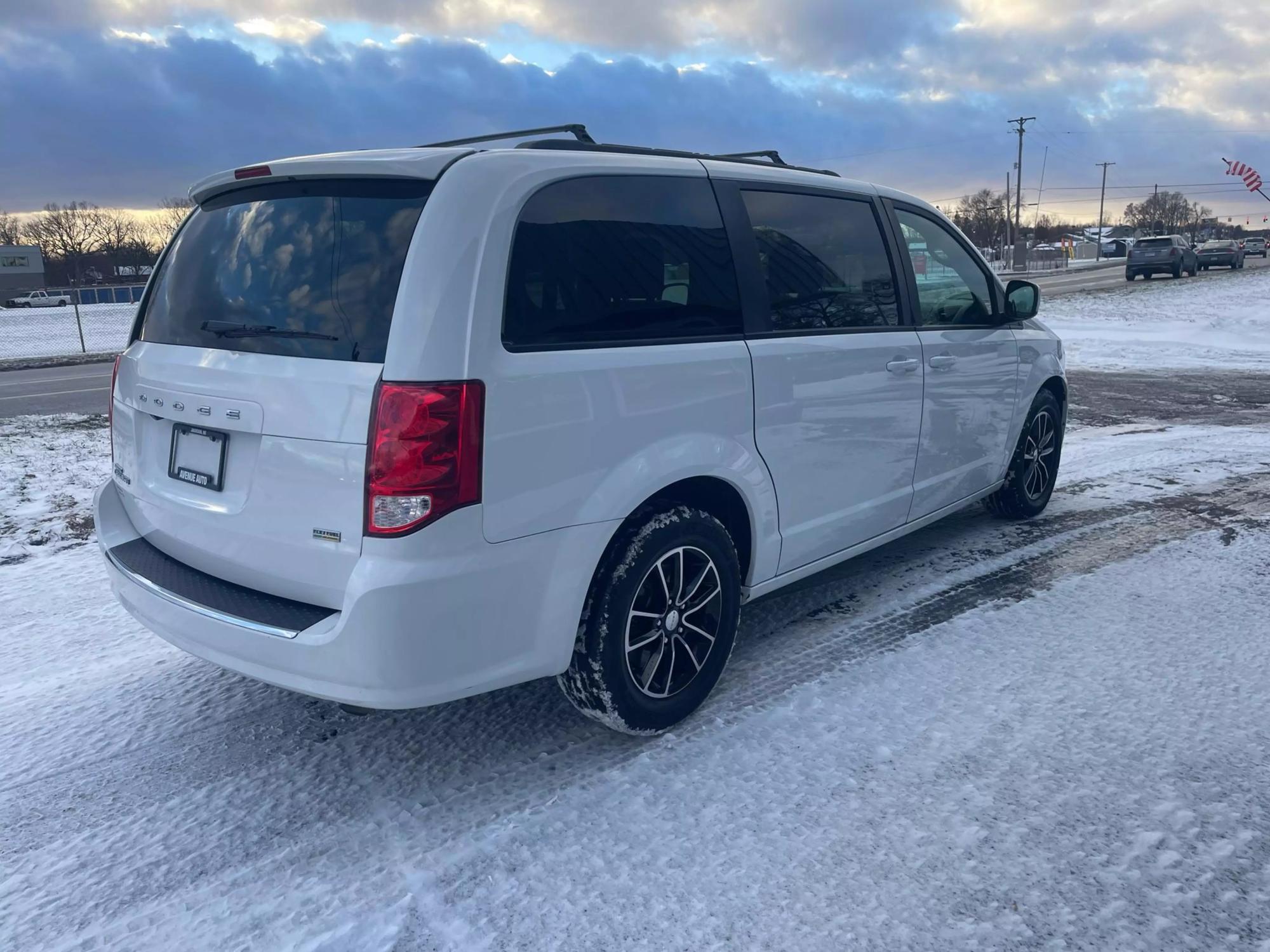 2018 Dodge Grand Caravan GT photo 17