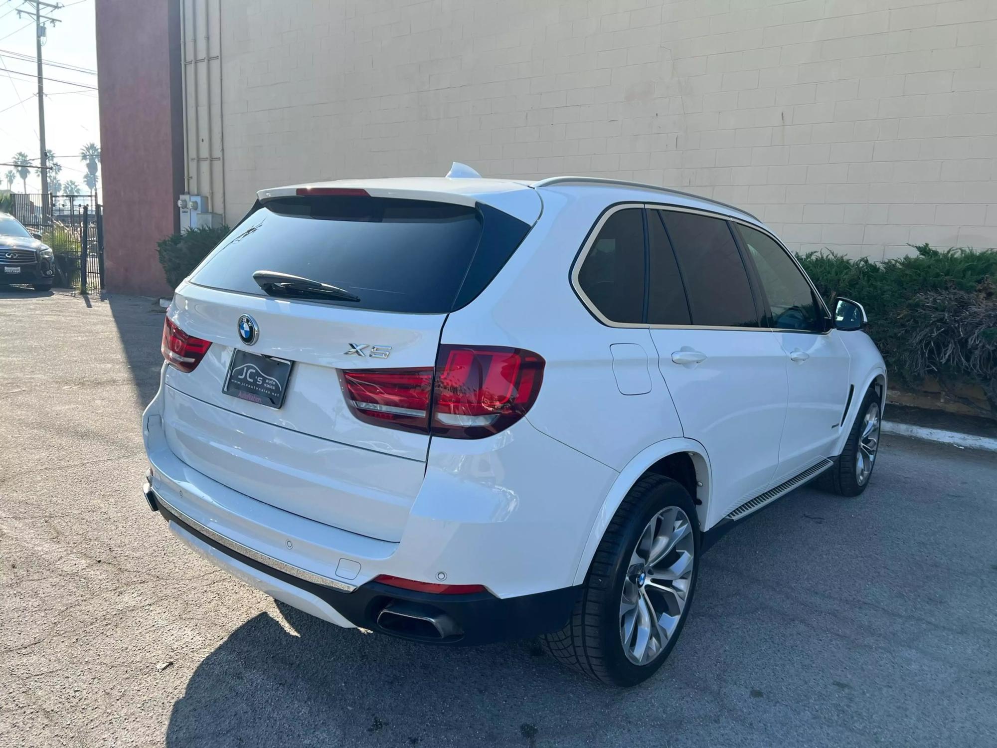 2017 BMW X5 xDrive50i photo 29